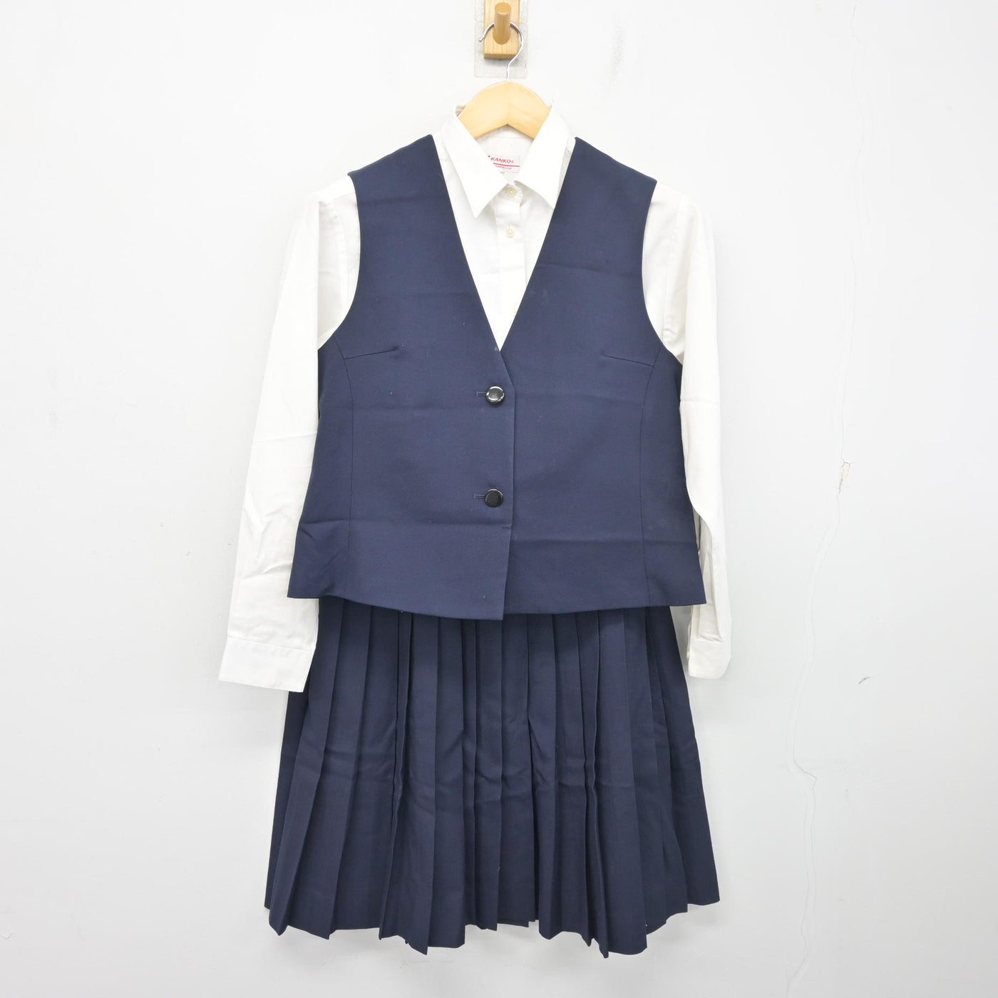 【中古】兵庫県 龍野高等学校 女子制服 4点 (ブレザー・ベスト・シャツ・スカート) sf103394