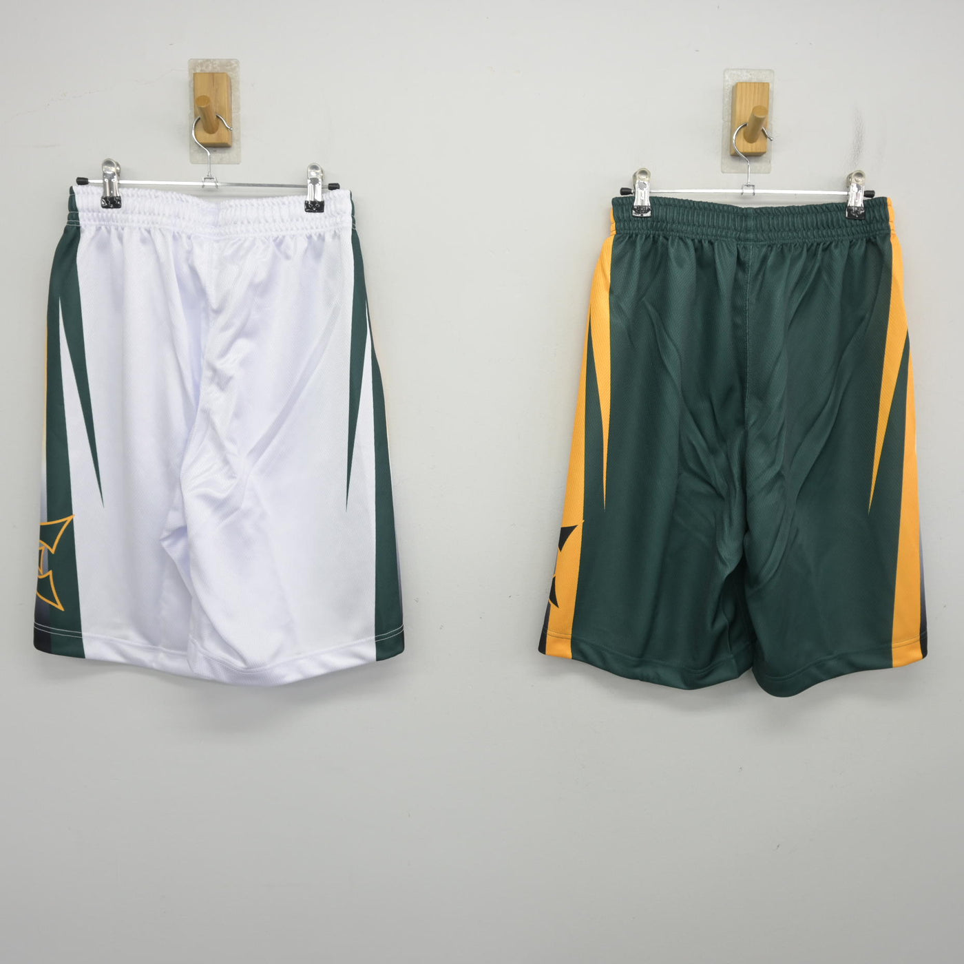 【中古】静岡県 浜松東高等学校/バスケットボール部ユニフォーム 男子制服 2点 (部活ユニフォーム 下) sf103419