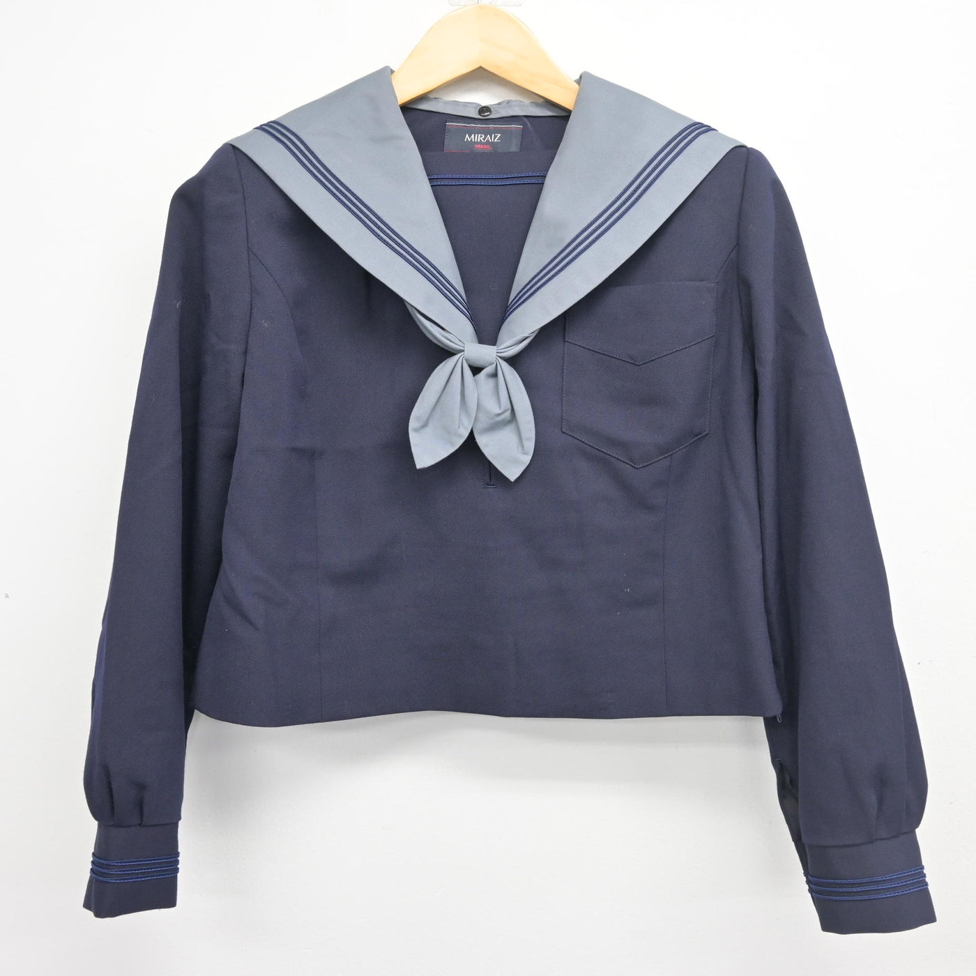 【中古】大阪府 明浄学院高等学校 女子制服 3点 (セーラー服・スカート) sf103432