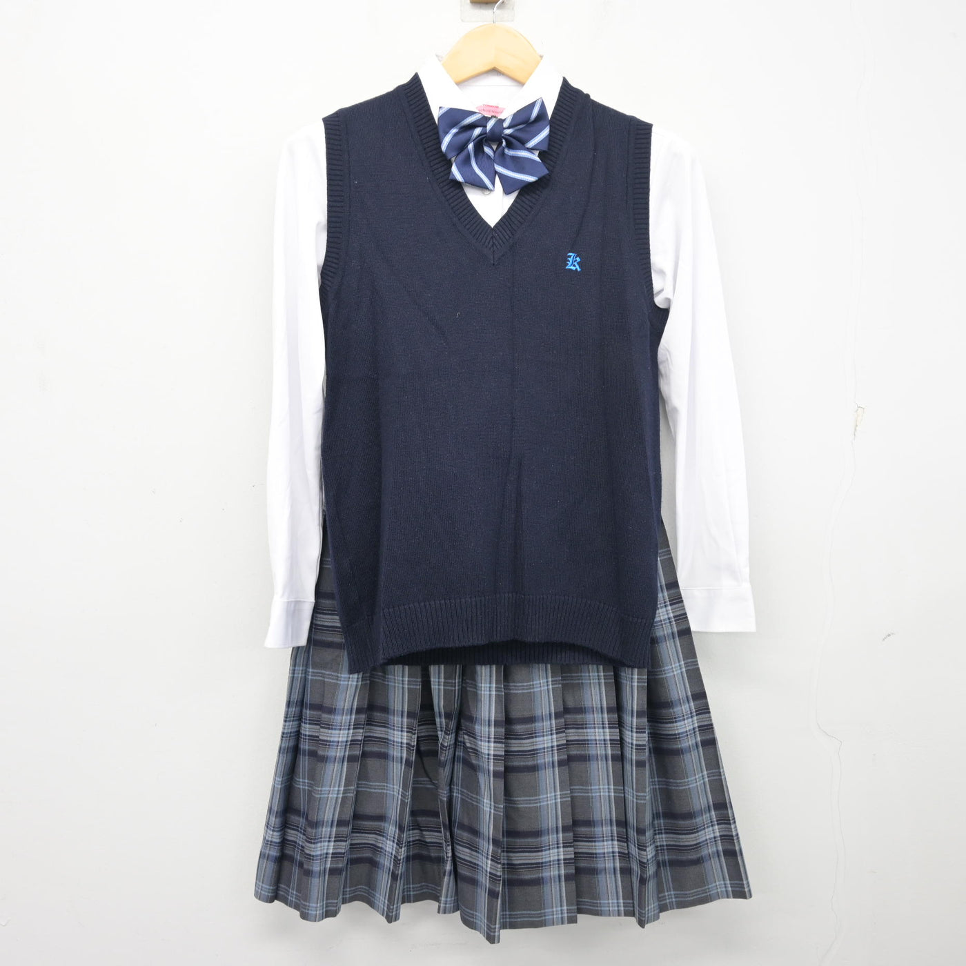 【中古】福島県 会津若松市立河東学園 女子制服 5点 (ブレザー・ニットベスト・シャツ・スカート) sf103442
