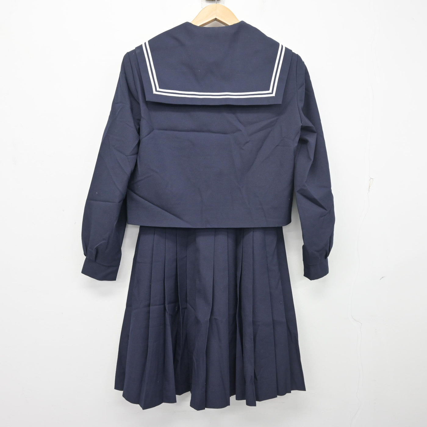 【中古】愛知県 供米田中学校 女子制服 3点 (セーラー服・スカート) sf103450