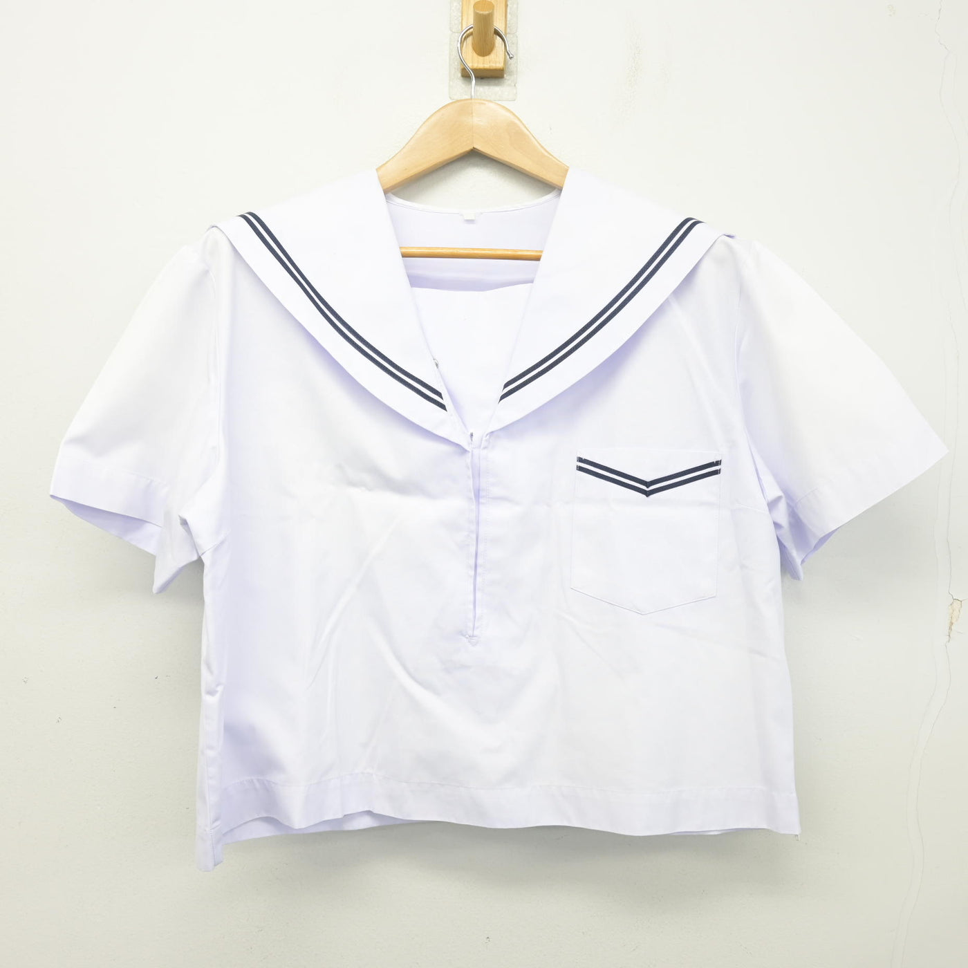 【中古】奈良県 天理市立南中学校 女子制服 2点 (セーラー服・スカート) sf103467