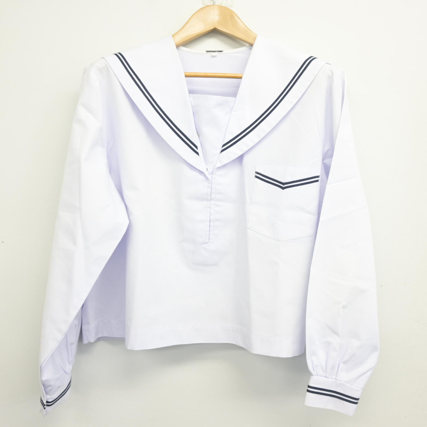 【中古】奈良県 天理市立南中学校 女子制服 3点 (セーラー服・スカート) sf103468