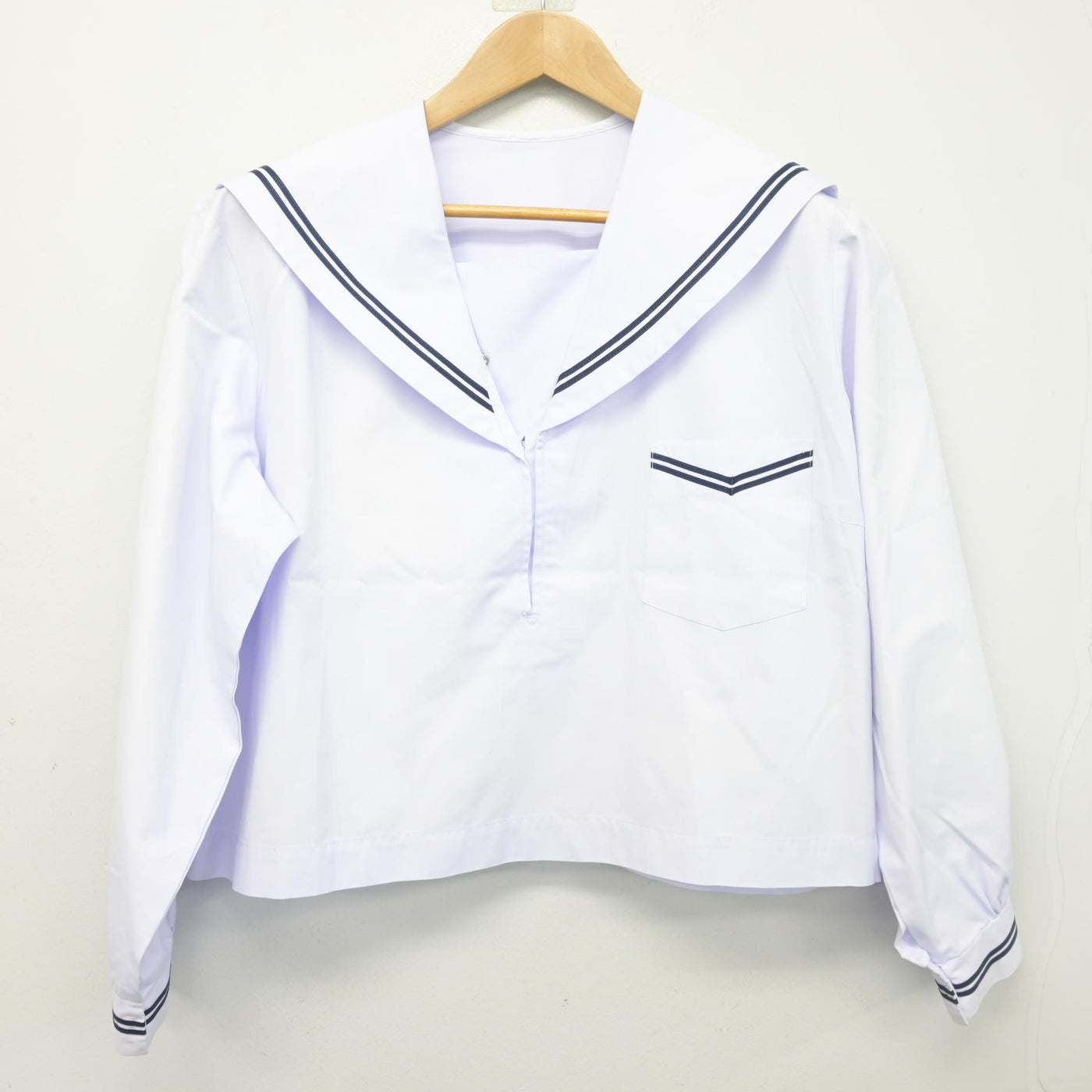【中古】奈良県 天理市立南中学校 女子制服 2点 (セーラー服) sf103469