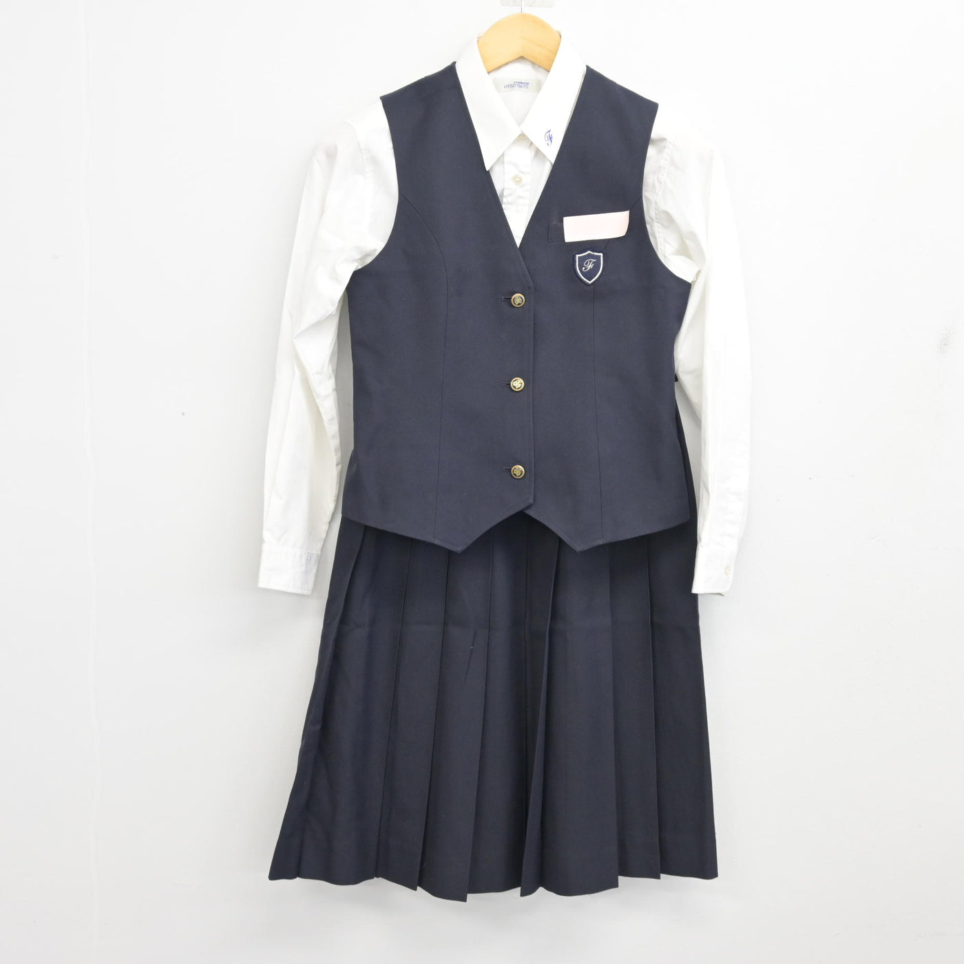 【中古】福岡県 二日市中学校 女子制服 4点 (ブレザー・ベスト・シャツ・スカート) sf103478