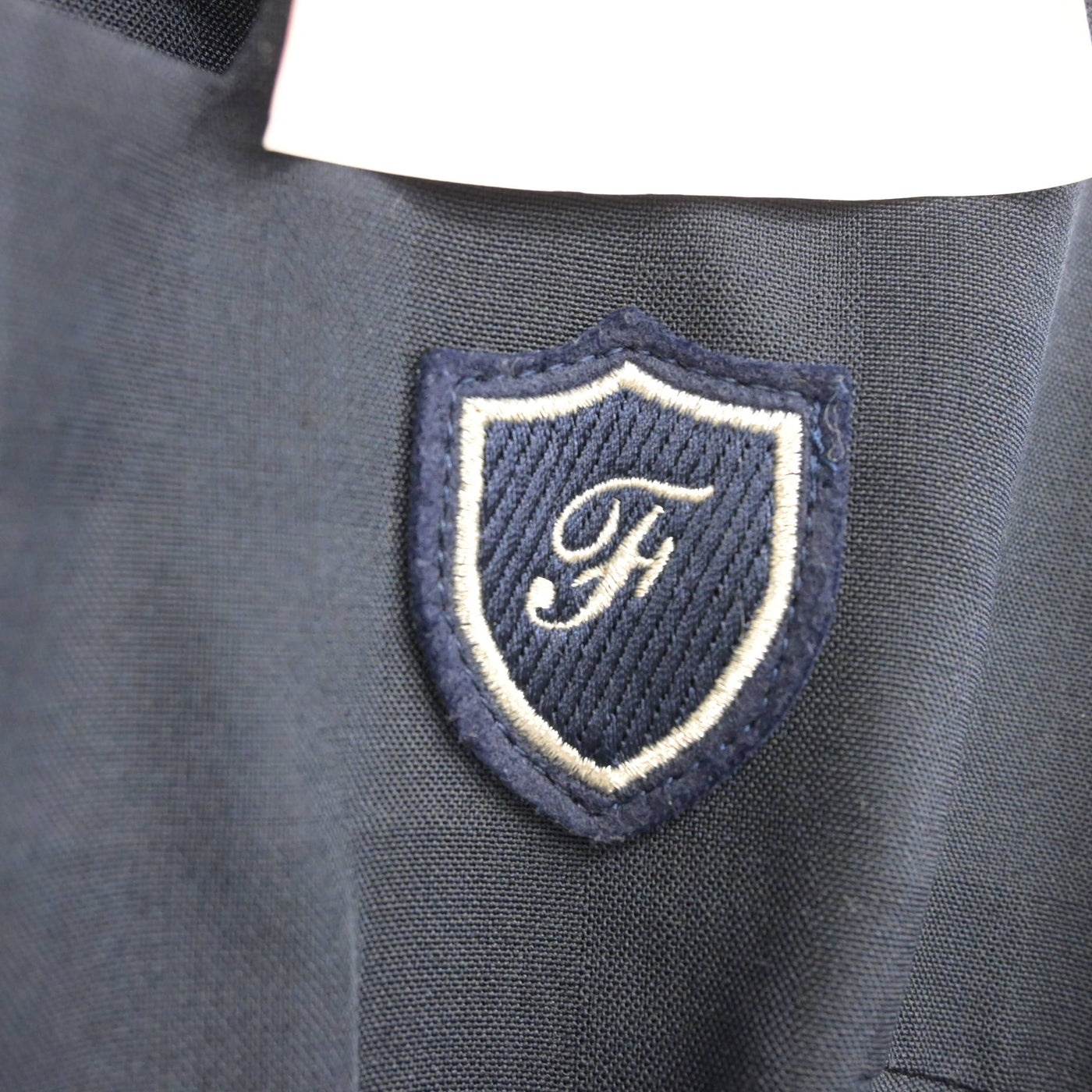 【中古】福岡県 二日市中学校 女子制服 2点 (シャツ・ジャンパースカート) sf103480