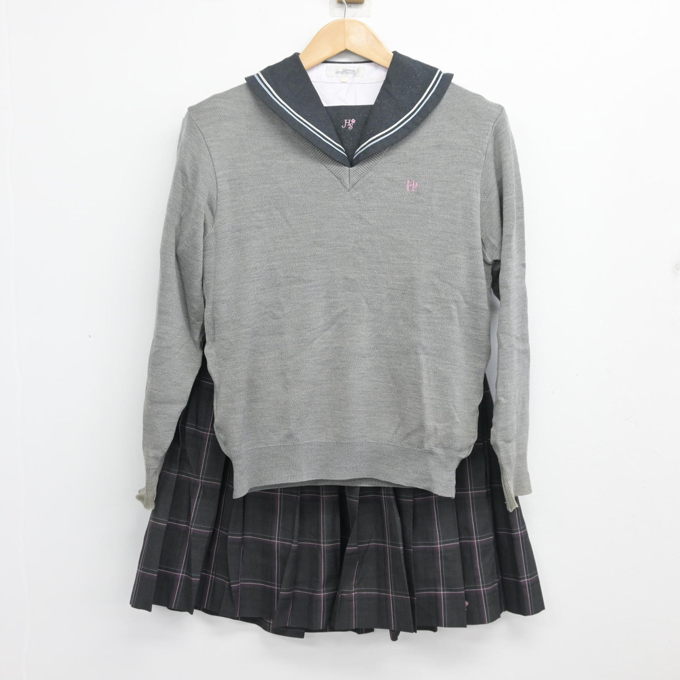 【中古】広島県 広島桜が丘高等学校 女子制服 3点 (ニット・セーラー服・スカート) sf103484