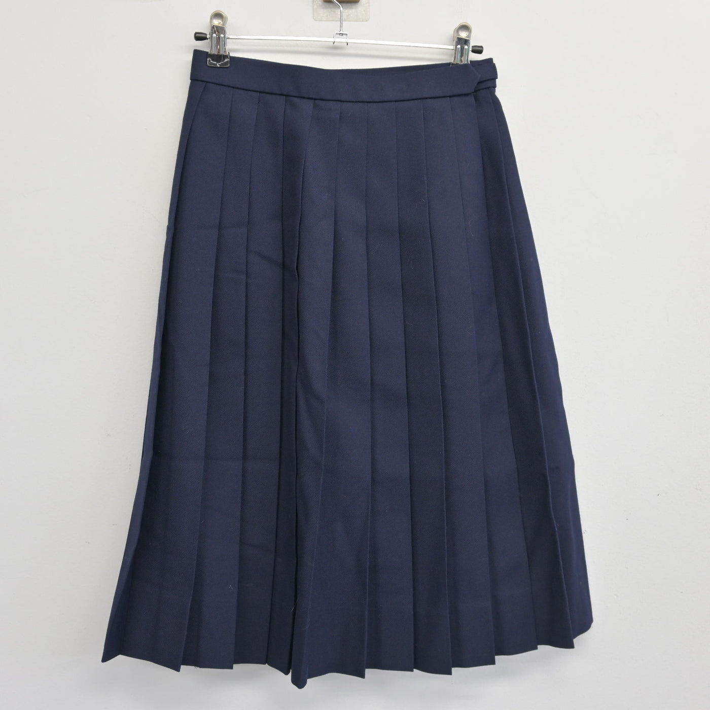 【中古】大分県 鶴崎中学校 女子制服 3点 (セーラー服・スカート) sf103487