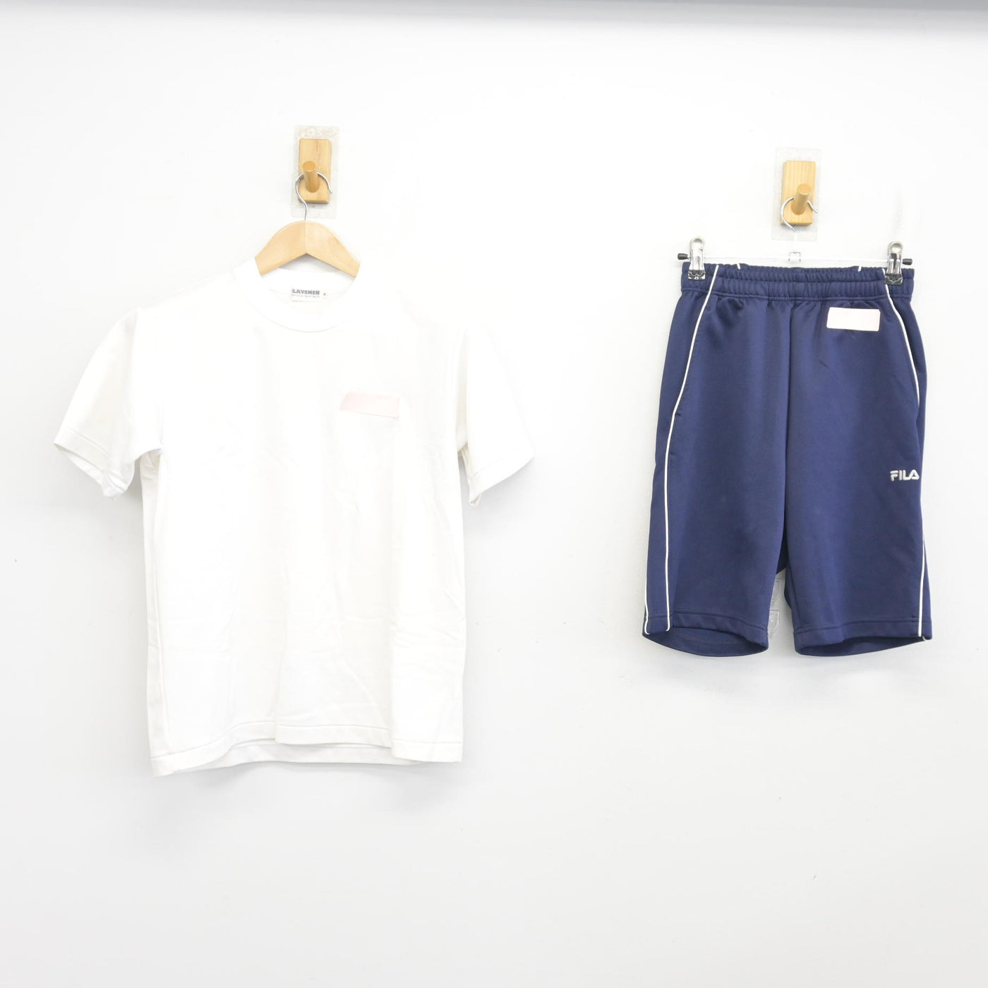 【中古】東京都 鷺宮高等学校 女子制服 2点 (体操服 上・体操服 下) sf103491