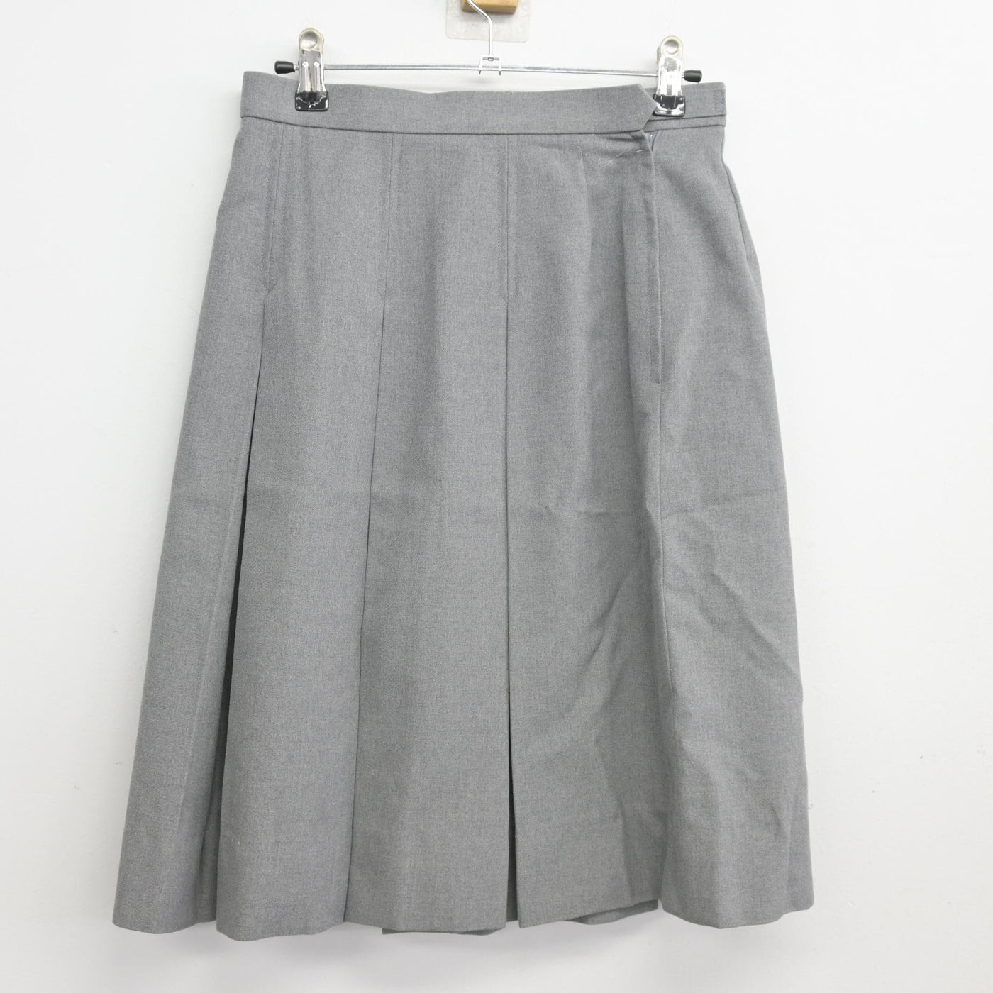 【中古】埼玉県 南陵中学校 女子制服 2点 (ベスト・スカート) sf103500