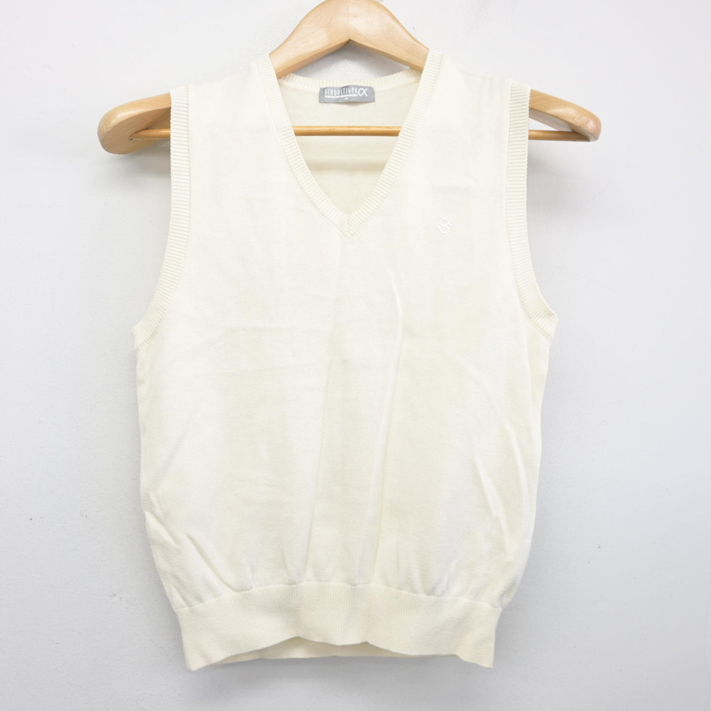 【中古】兵庫県 夙川高等学校 女子制服 3点 (ニットベスト・スカート) sf103526