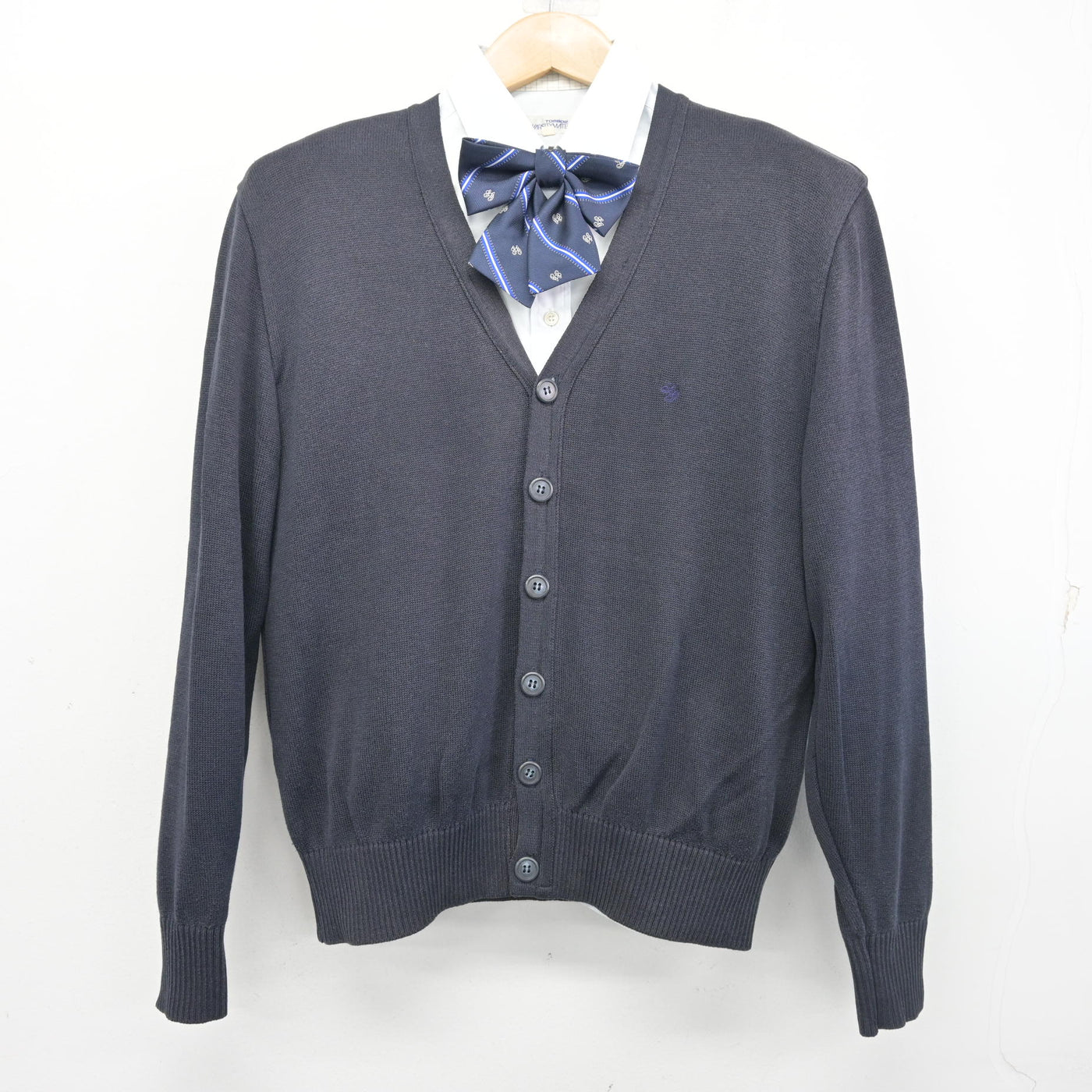 【中古】千葉県 昭和学院高等学校 女子制服 3点 (ニット・シャツ) sf103534