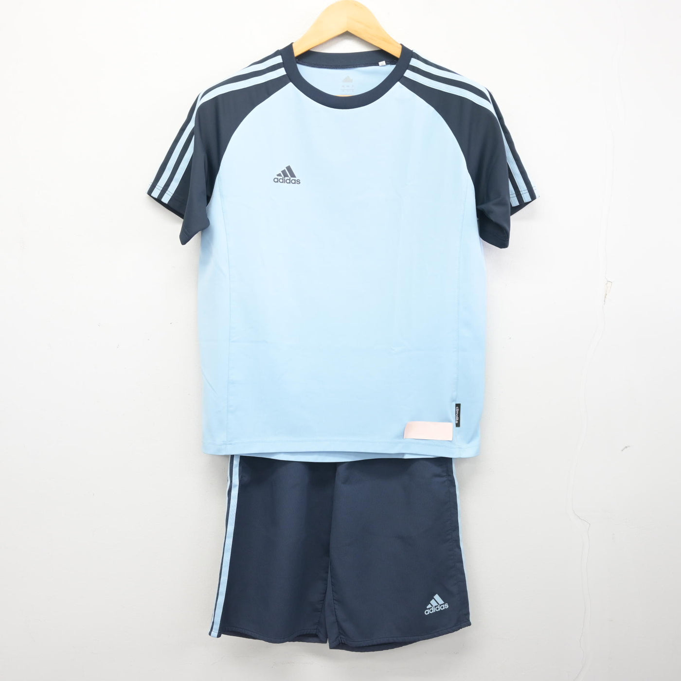 【中古】千葉県 昭和学院高等学校 女子制服 2点 (体操服 上・体操服 下) sf103537