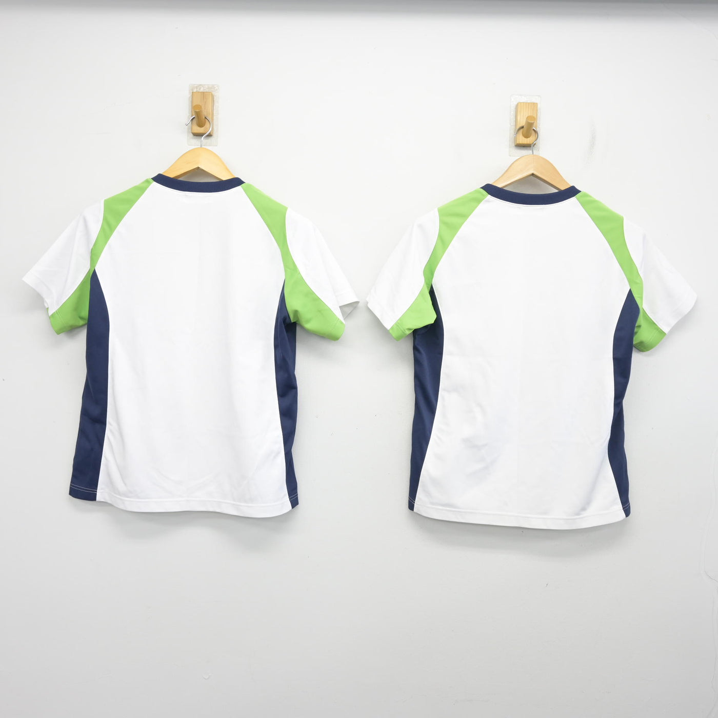 【中古】埼玉県 浦和麗明高等学校 女子制服 2点 (体操服 上) sf103549