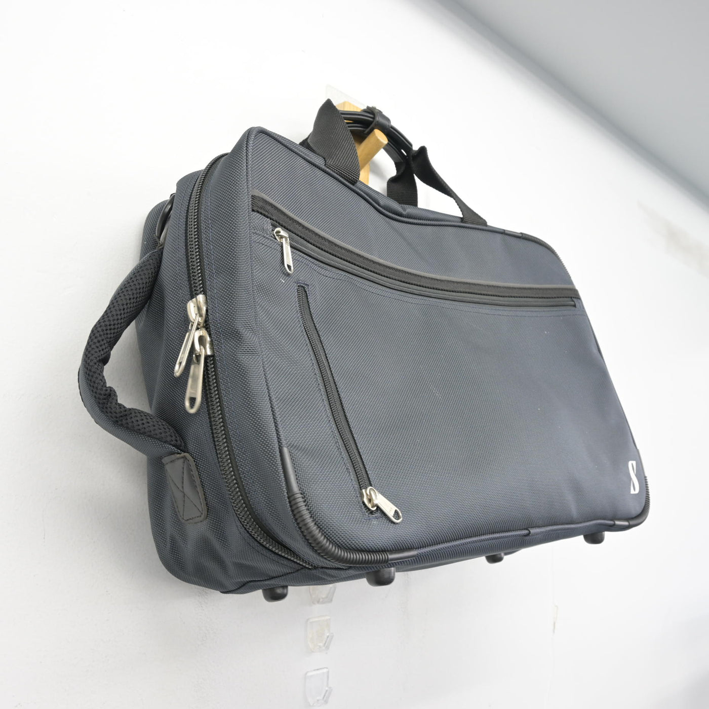 【中古】埼玉県 狭山ヶ丘高等学校 男子制服 1点 (カバン) sf103555