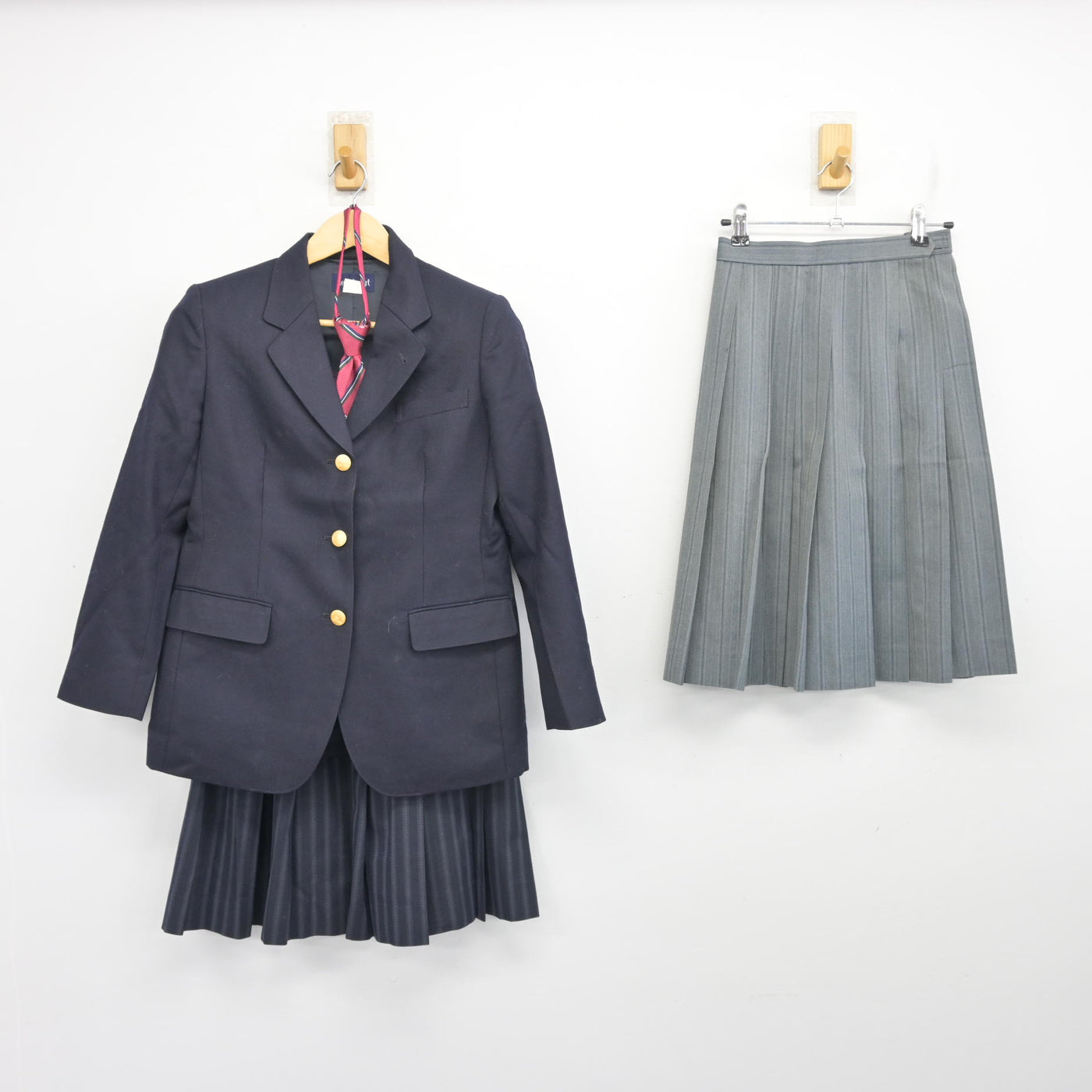 【中古】福島県 会津学鳳高等学校 女子制服 5点 (ブレザー・スカート) sf103591