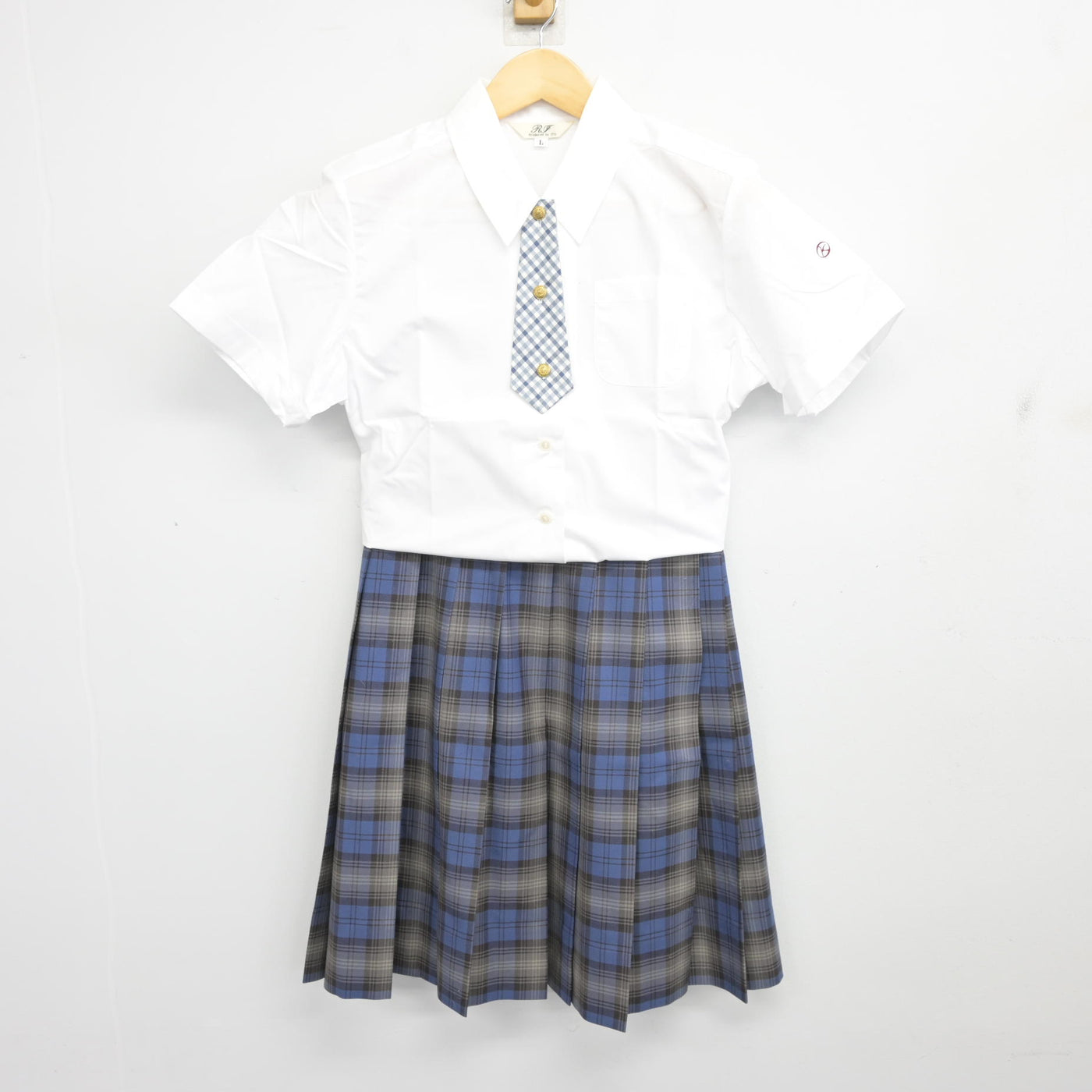 【中古】大阪府 関西大倉中学校・高等学校/旧制服 女子制服 4点 (シャツ・スカート) sf103597