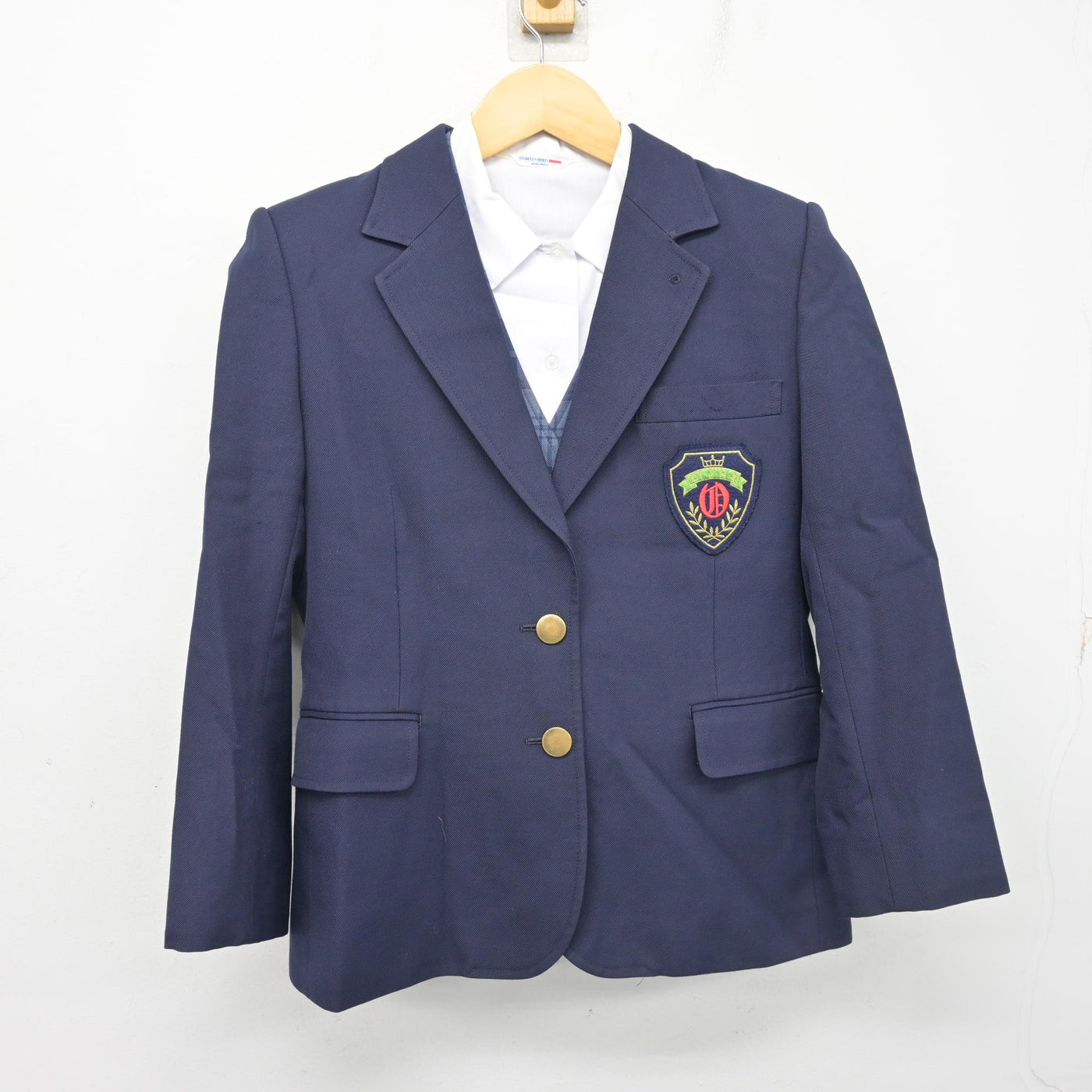 【中古】埼玉県 大井中学校 女子制服 3点 (ブレザー・ベスト・シャツ) sf103637