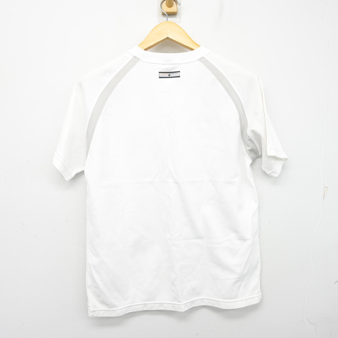 【中古】香川県 高松商業高等学校 女子制服 2点 (体操服 上・体操服 下) sf103638