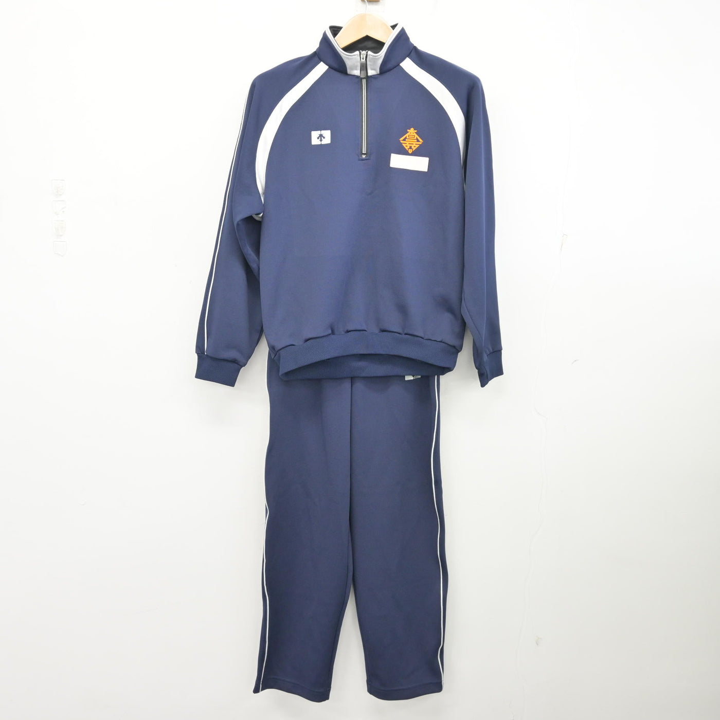 【中古】香川県 高松商業高等学校 女子制服 2点 (ジャージ 上・ジャージ 下) sf103639