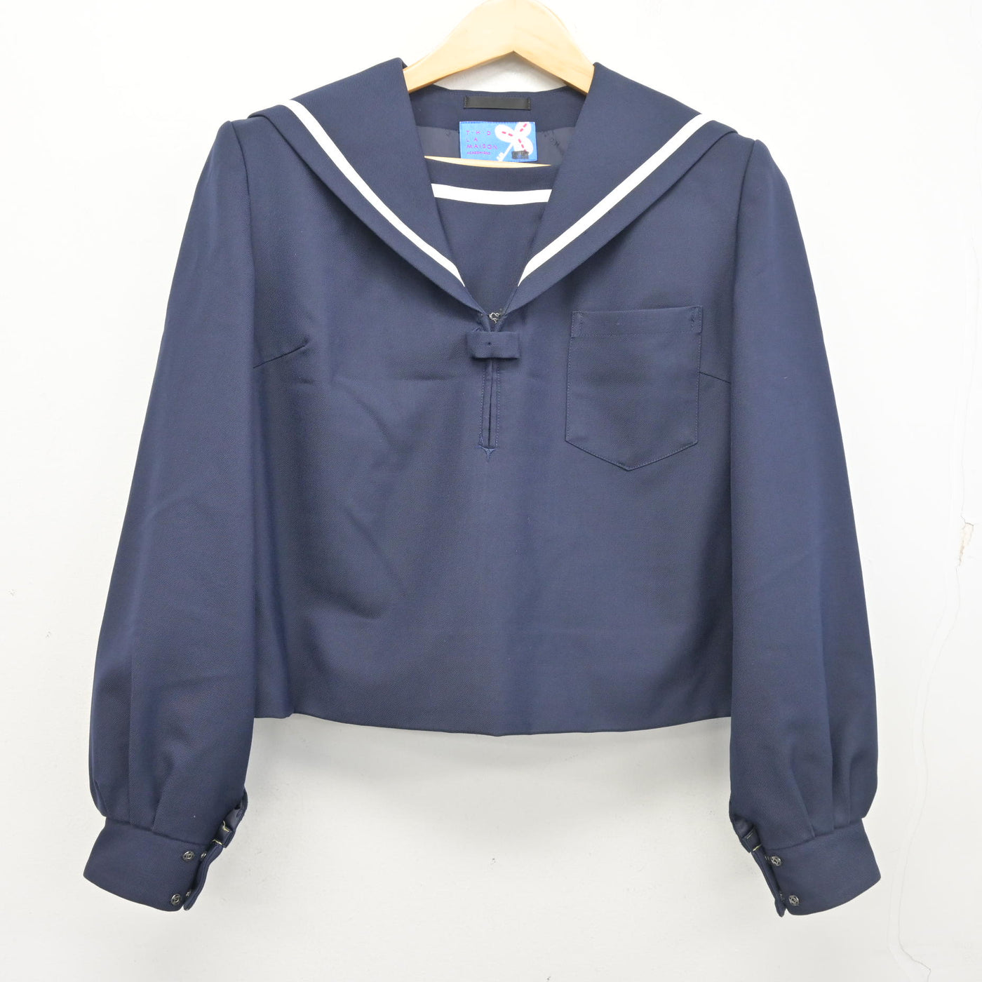 【中古】香川県 琴平中学校 女子制服 2点 (セーラー服・スカート) sf103650