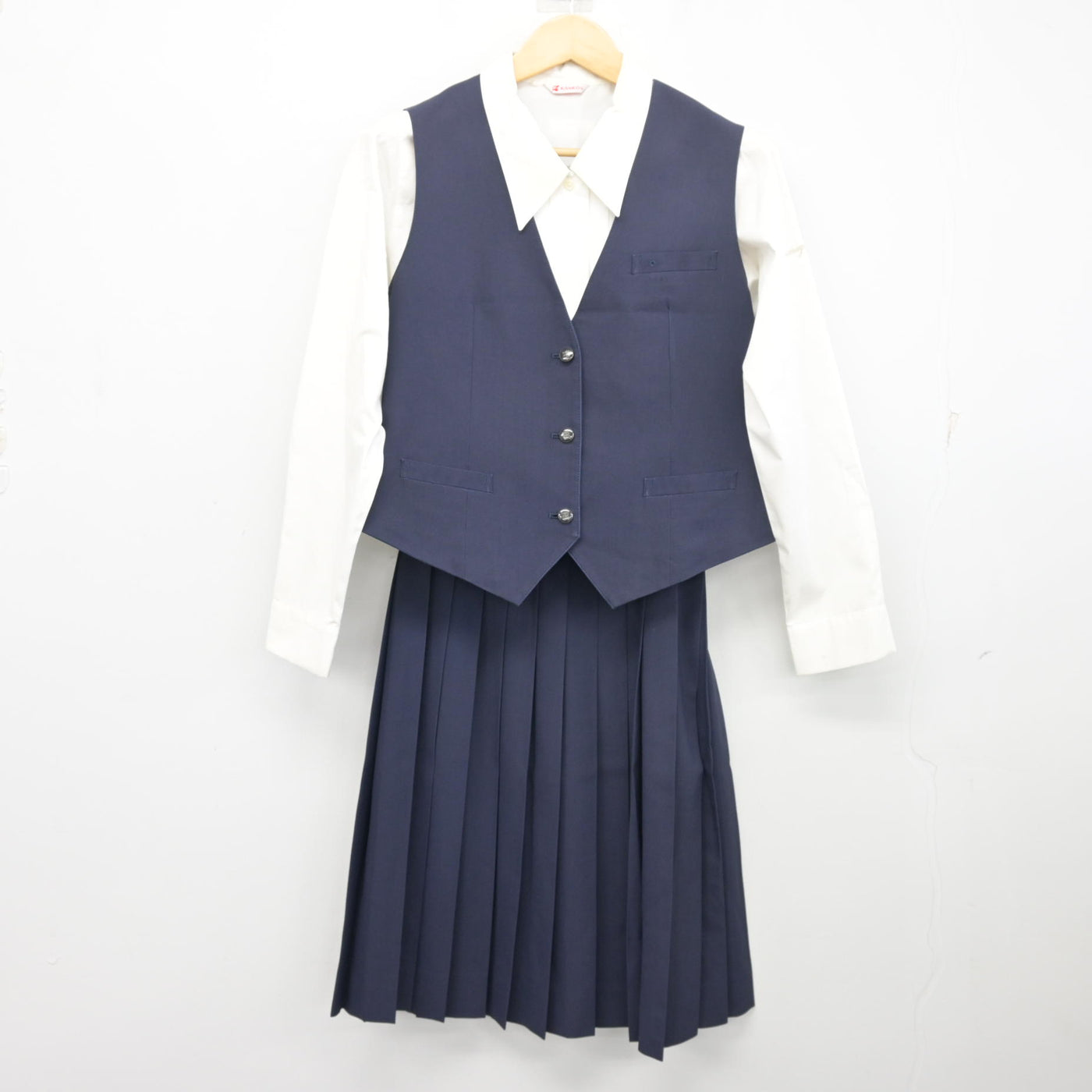 【中古】香川県 丸亀高等学校 女子制服 3点 (ベスト・シャツ・スカート) sf103657