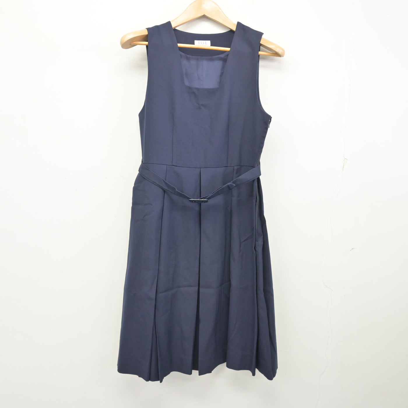 【中古】茨城県 水戸第四中学校 女子制服 2点 (ブレザー・ジャンパースカート) sf103668