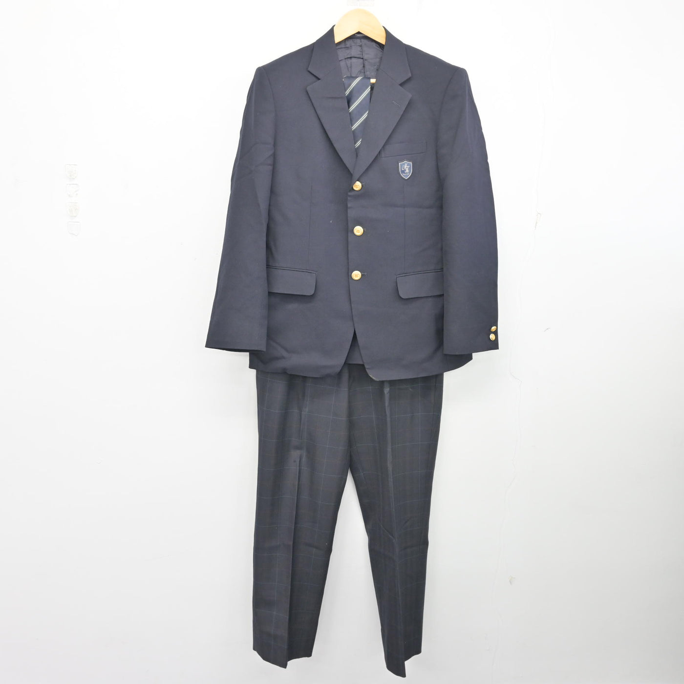 【中古】茨城県  水戸葵陵高等学校 男子制服 3点 (ブレザー・ズボン) sf103670