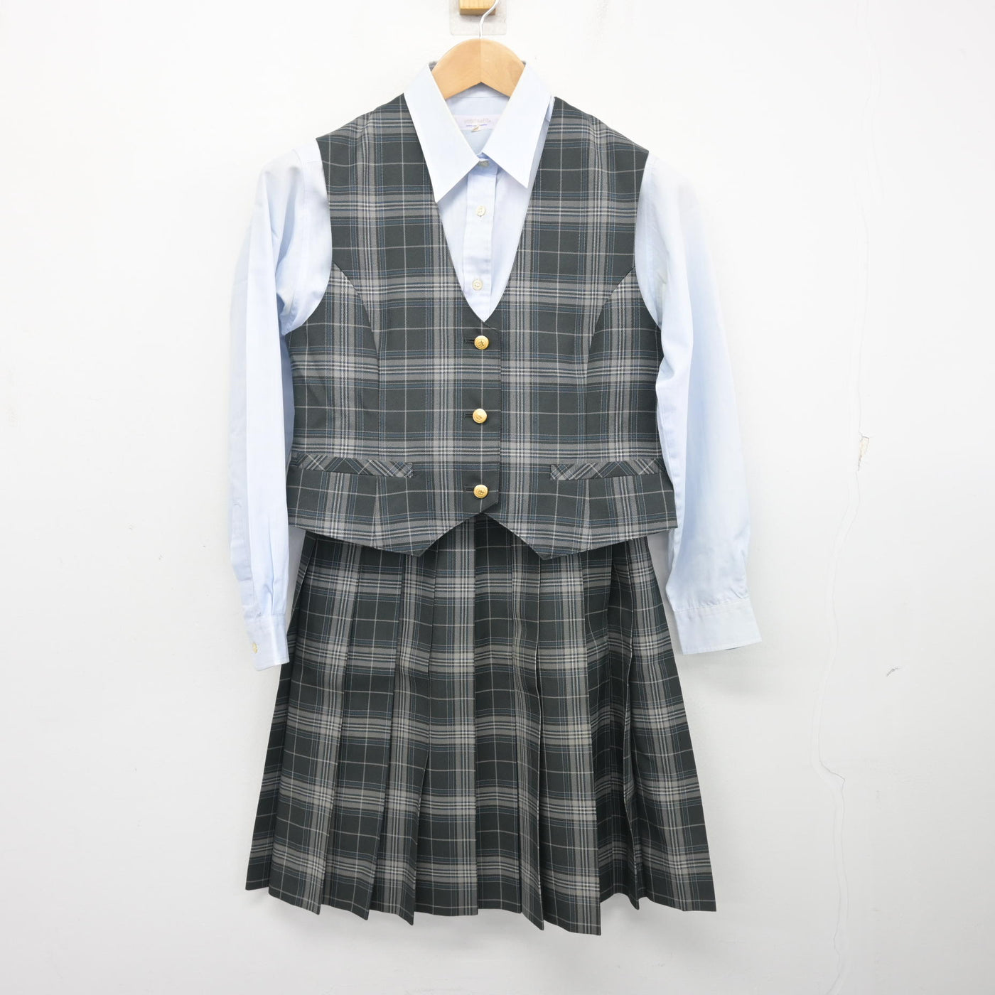 【中古】北海道 札幌旭丘高等学校 女子制服 4点 (ブレザー・ベスト・シャツ・スカート) sf103702