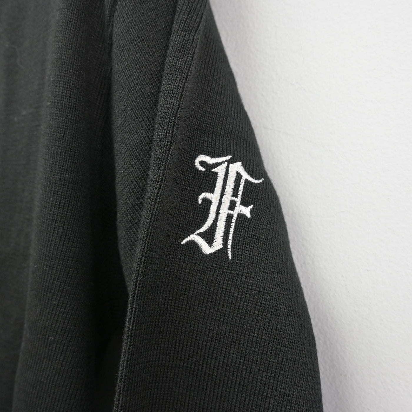 【中古】東京都 富士見中学校 女子制服 2点 (ニット・ニット) sf103706