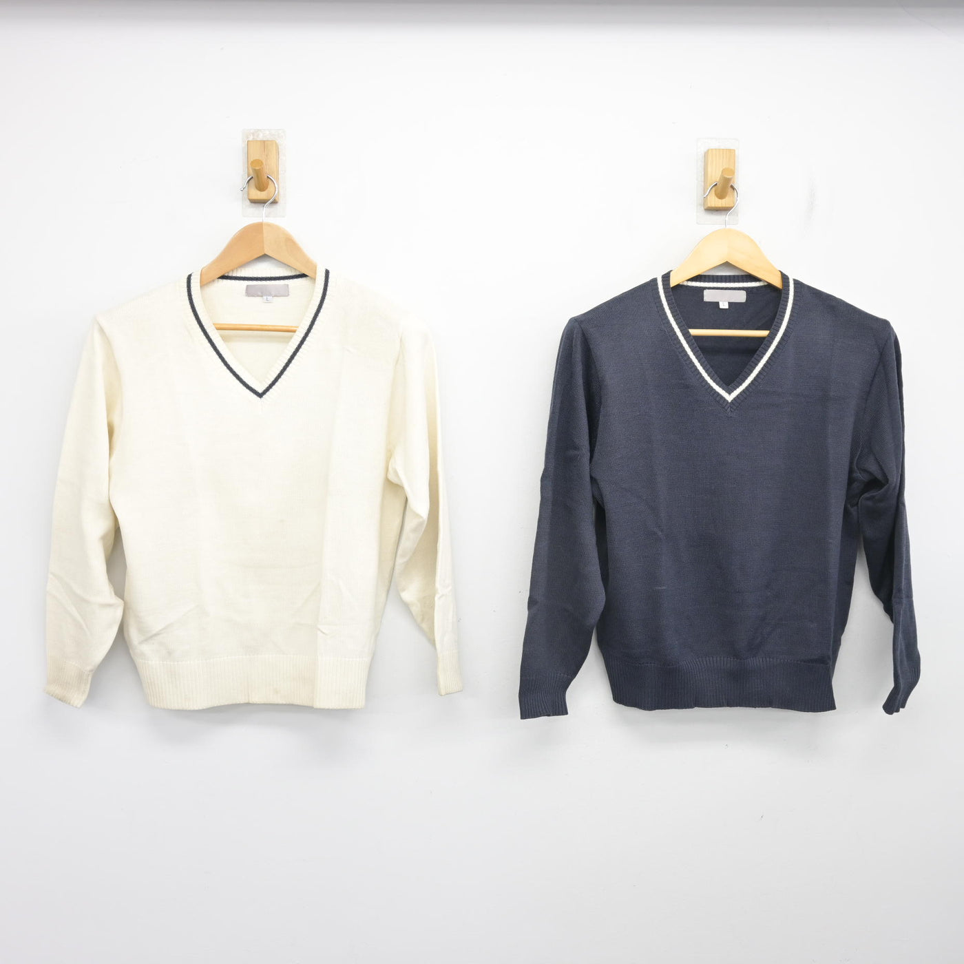 【中古】埼玉県 淑徳与野高等学校 女子制服 2点 (ニット) sf103714