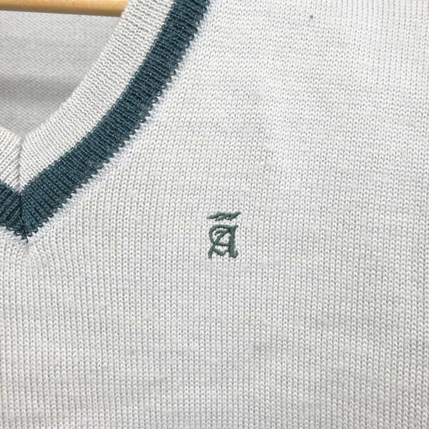 【中古】福岡県 青葉中学校 女子制服 2点 (ニット・ニットベスト) sf103717