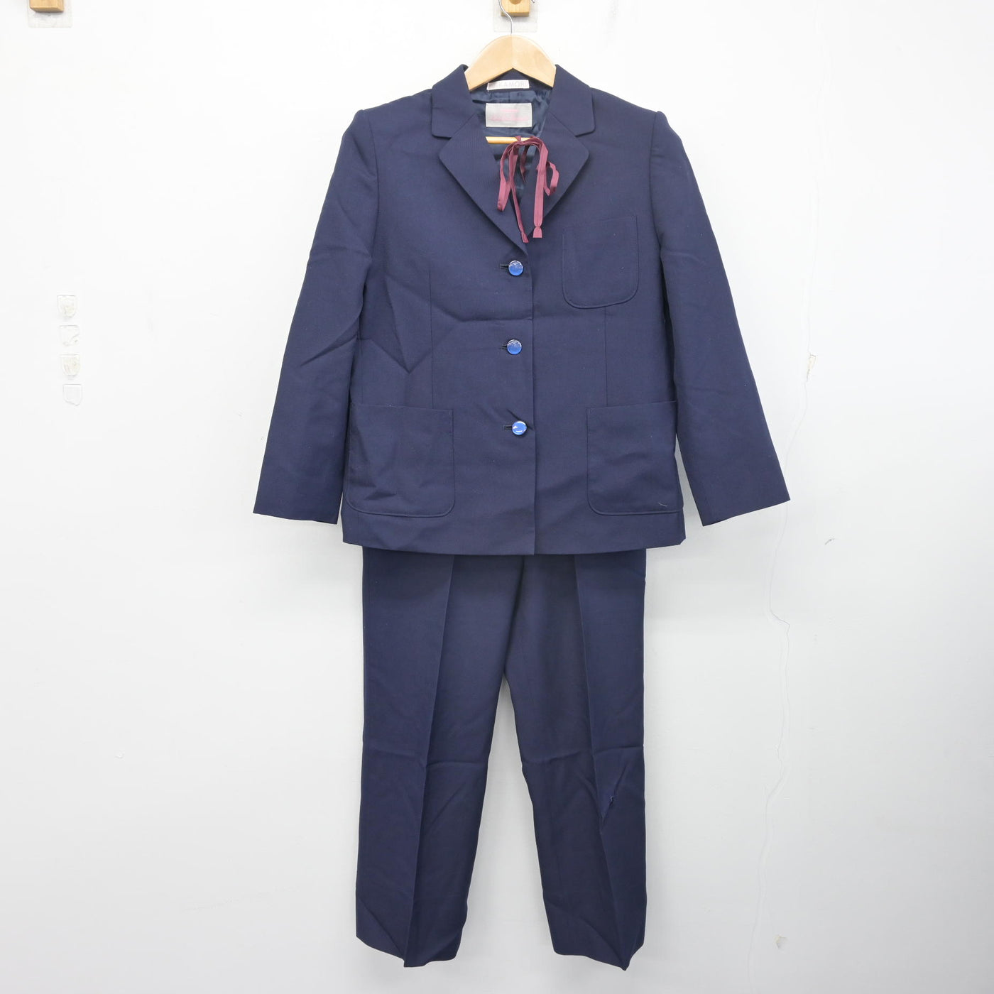 【中古】茨城県 手代木中学校 女子制服 4点 (ブレザー・ベスト・ズボン) sf103726