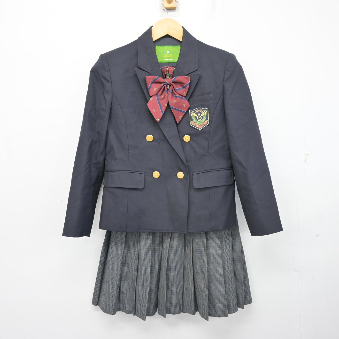 【中古】群馬県 前橋育英高等学校 女子制服 4点 (ブレザー・スカート) sf103729