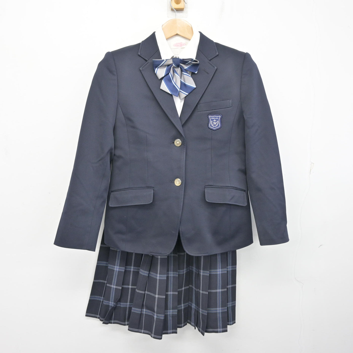 【中古】岡山県 御南中学校 女子制服 4点 (ブレザー・シャツ・スカート) sf103735