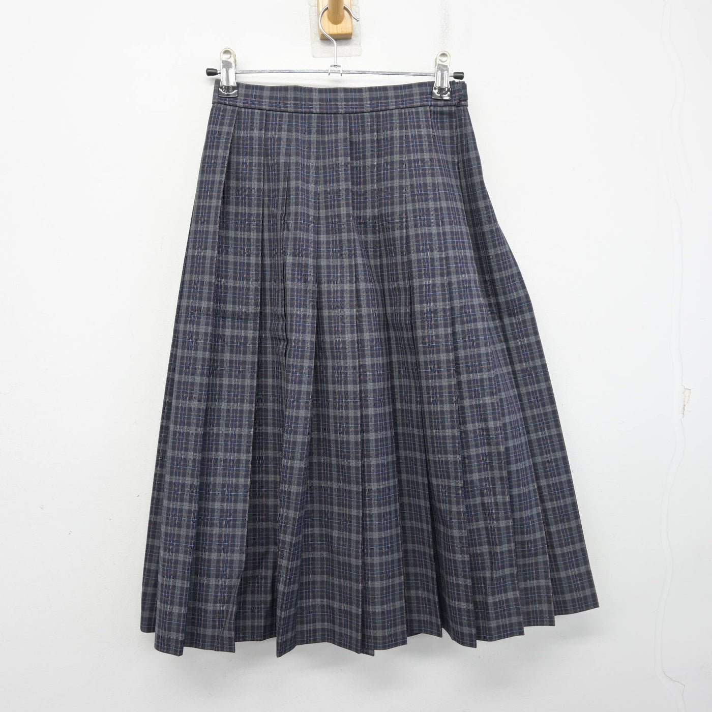 【中古】愛知県 一宮市公立中学校標準服 女子制服 3点 (ブレザー・シャツ・スカート) sf103749