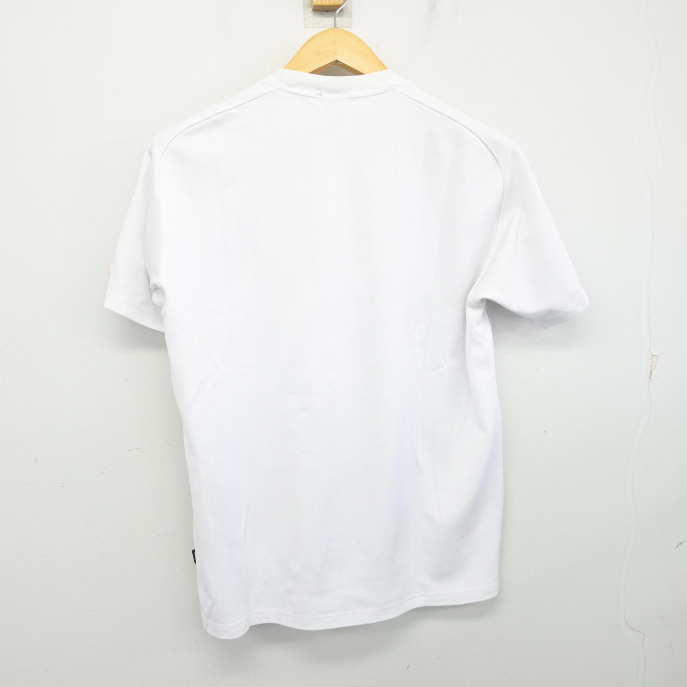 【中古】東京都 中央大学附属中学校・高等学校 女子制服 2点 (体操服 上・体操服 下) sf103757