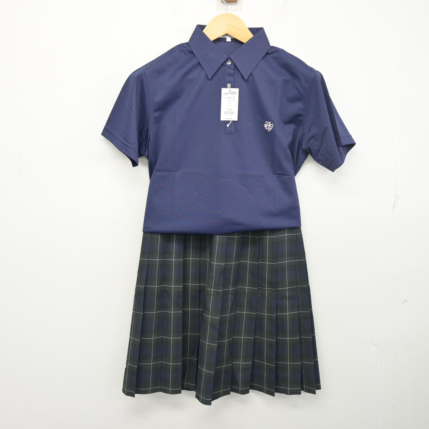 【中古】熊本県 玉名女子高等学校 女子制服 4点 (シャツ・スカート) sf103784