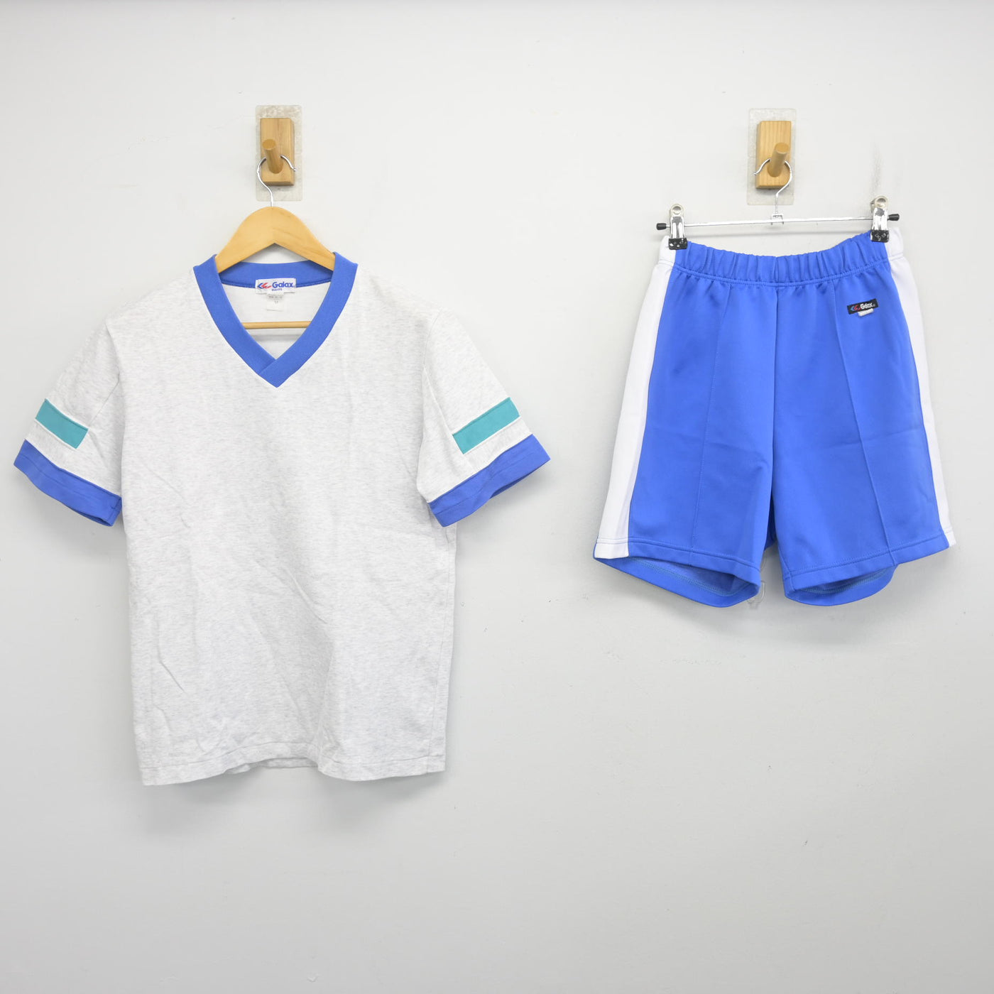 【中古】兵庫県 有野北中学校 女子制服 2点 (体操服 上・体操服 下) sf103799