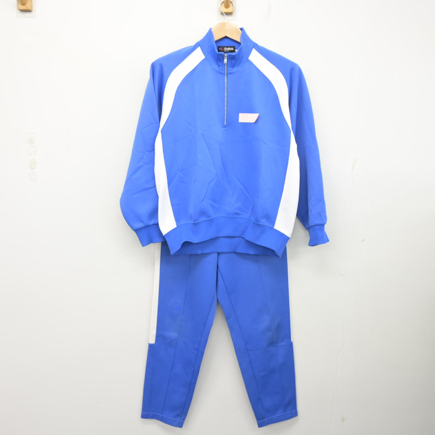 【中古】兵庫県 有野北中学校 女子制服 3点 (ジャージ 上・体操服 上・ジャージ 下) sf103801