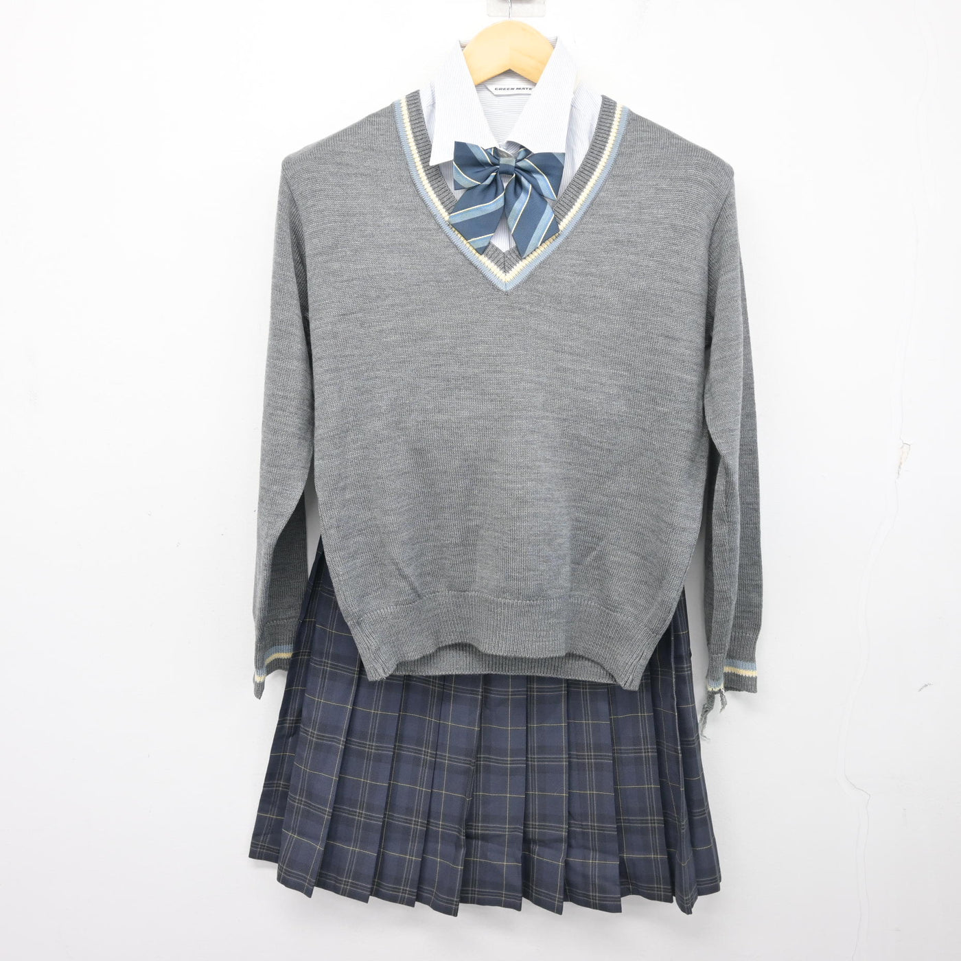 【中古】東京都 多摩大学目黒高等学校 女子制服 6点 (ブレザー・ニット・シャツ・スカート) sf103804