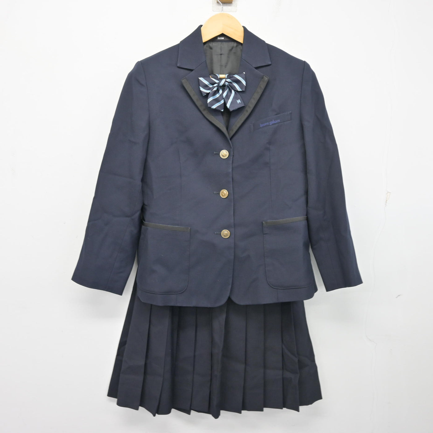 【中古】東京都 宝仙学園順天堂大学系属理数インター高等学校 女子制服 3点 (ブレザー・スカート) sf103807