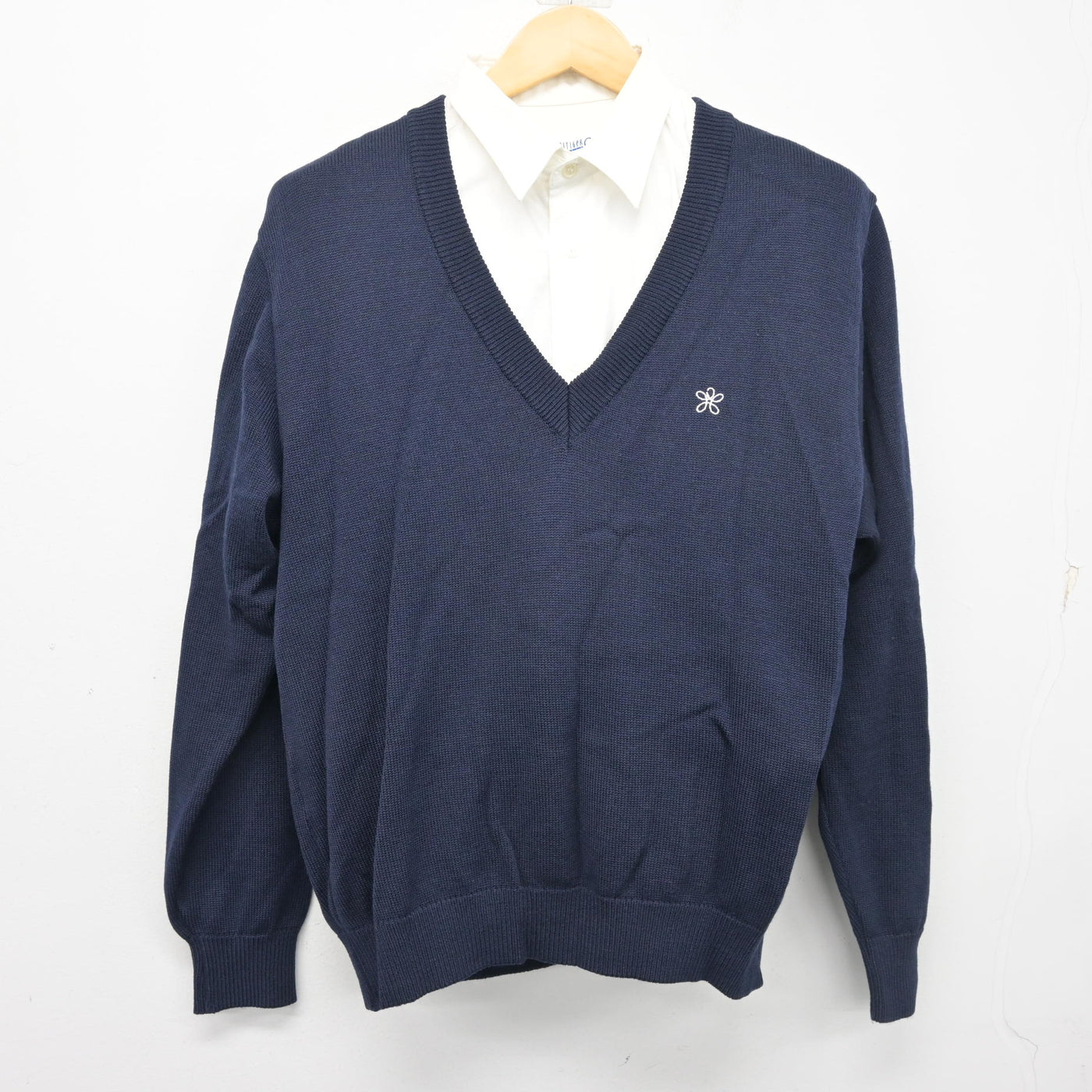 【中古】大阪府 近畿大学附属高等学校 男子制服 2点 (ニット・シャツ) sf103827