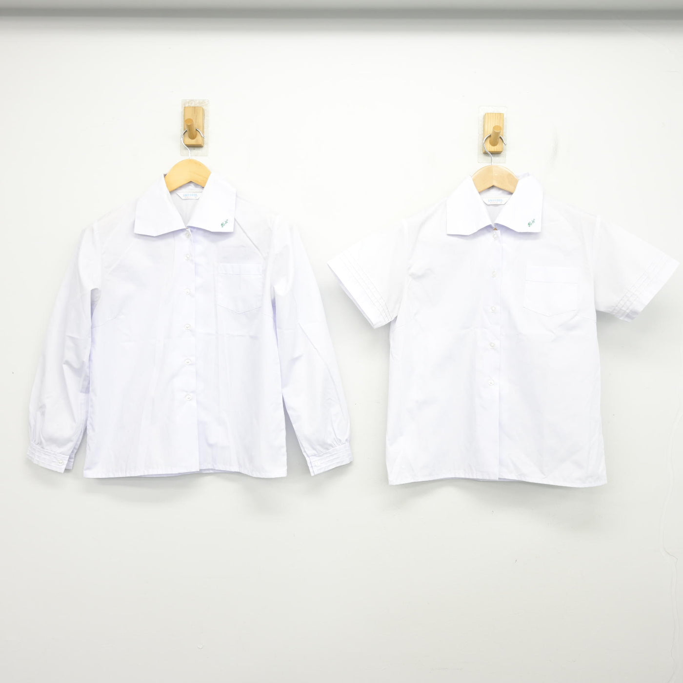 【中古】兵庫県 兵庫県立西宮高等学校 女子制服 2点 (シャツ・シャツ) sf103843