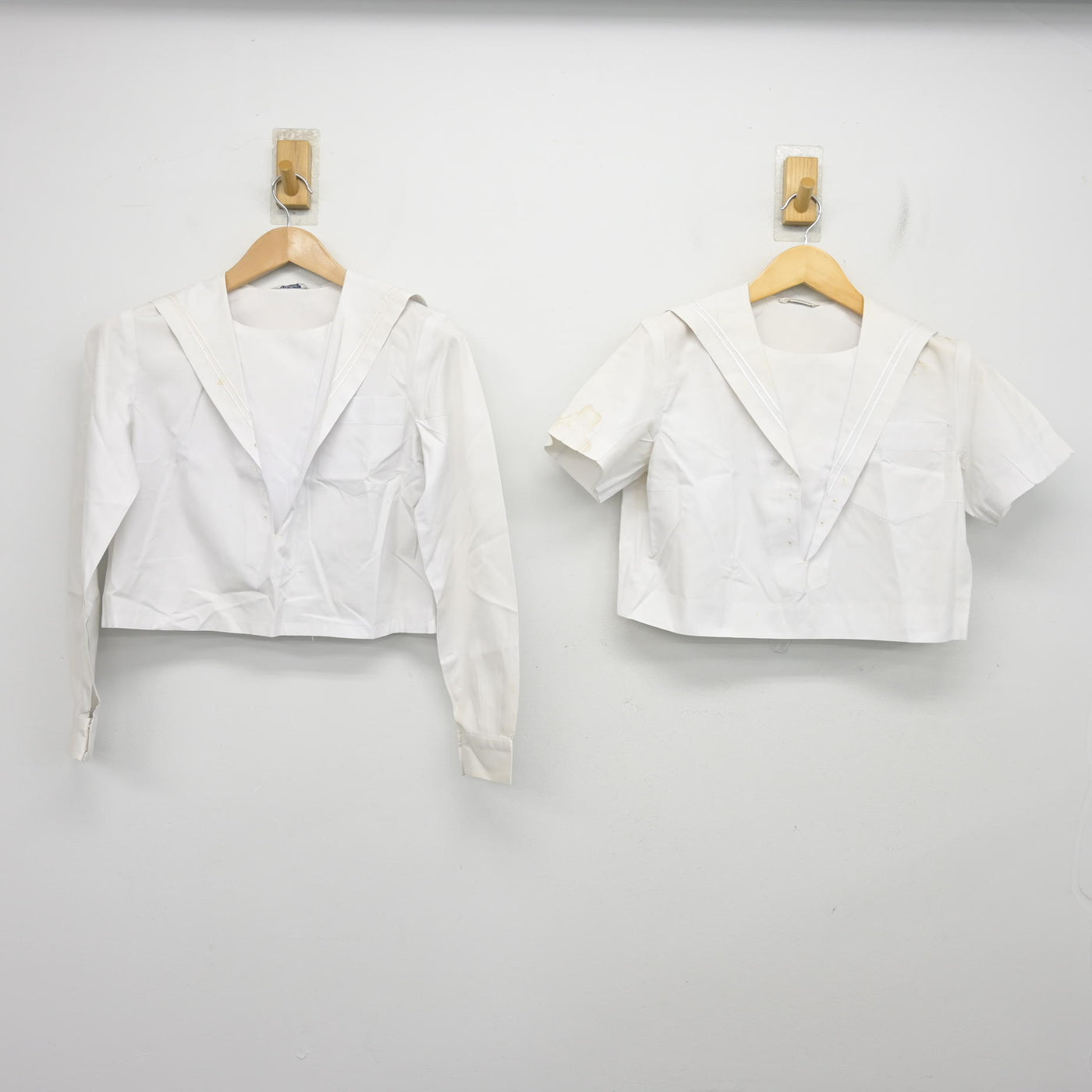 【中古】兵庫県 神戸高等学校 女子制服 2点 (セーラー服・セーラー服) sf103848