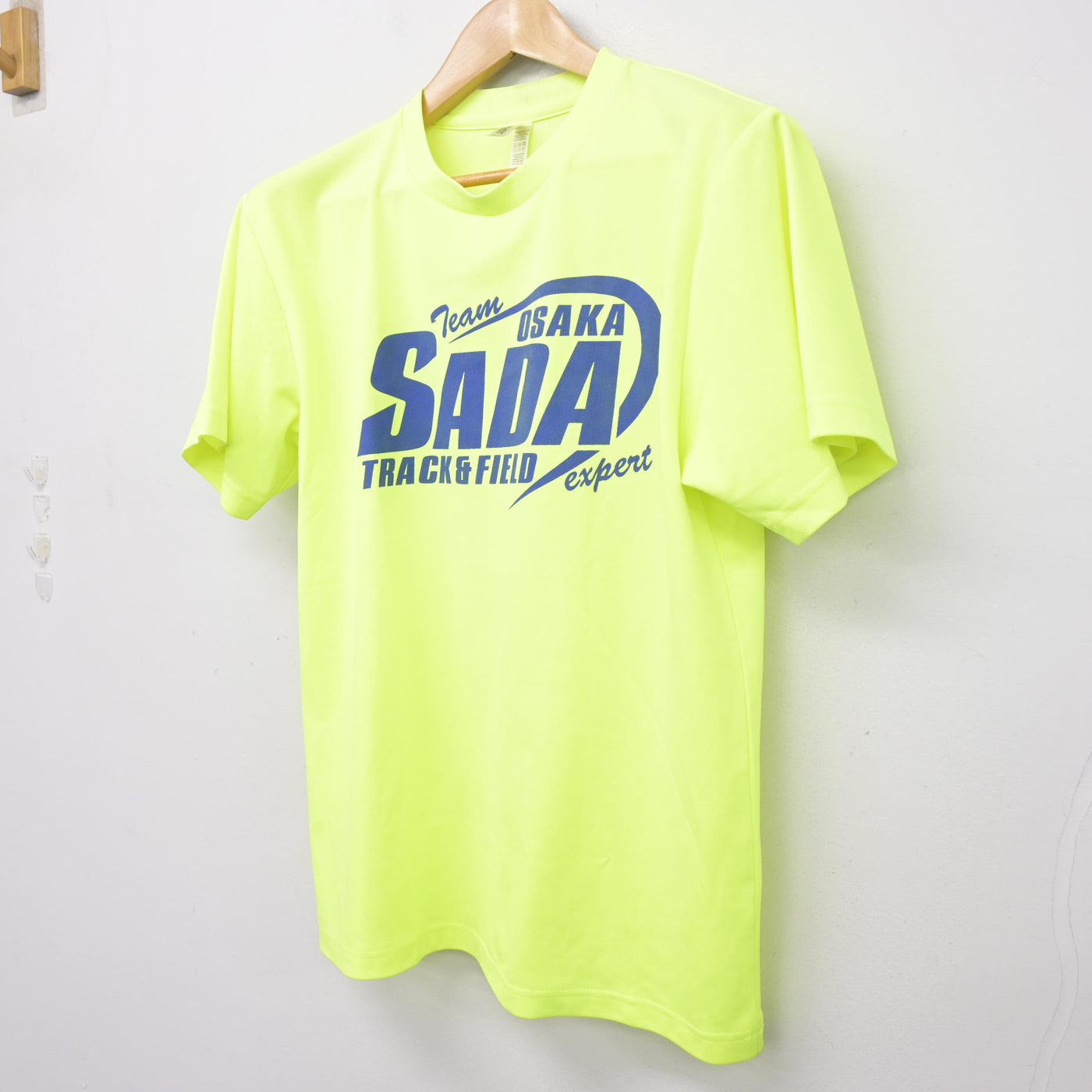 【中古】大阪府 蹉跎中学校/陸上部 男子制服 1点 (シャツ) sf103856