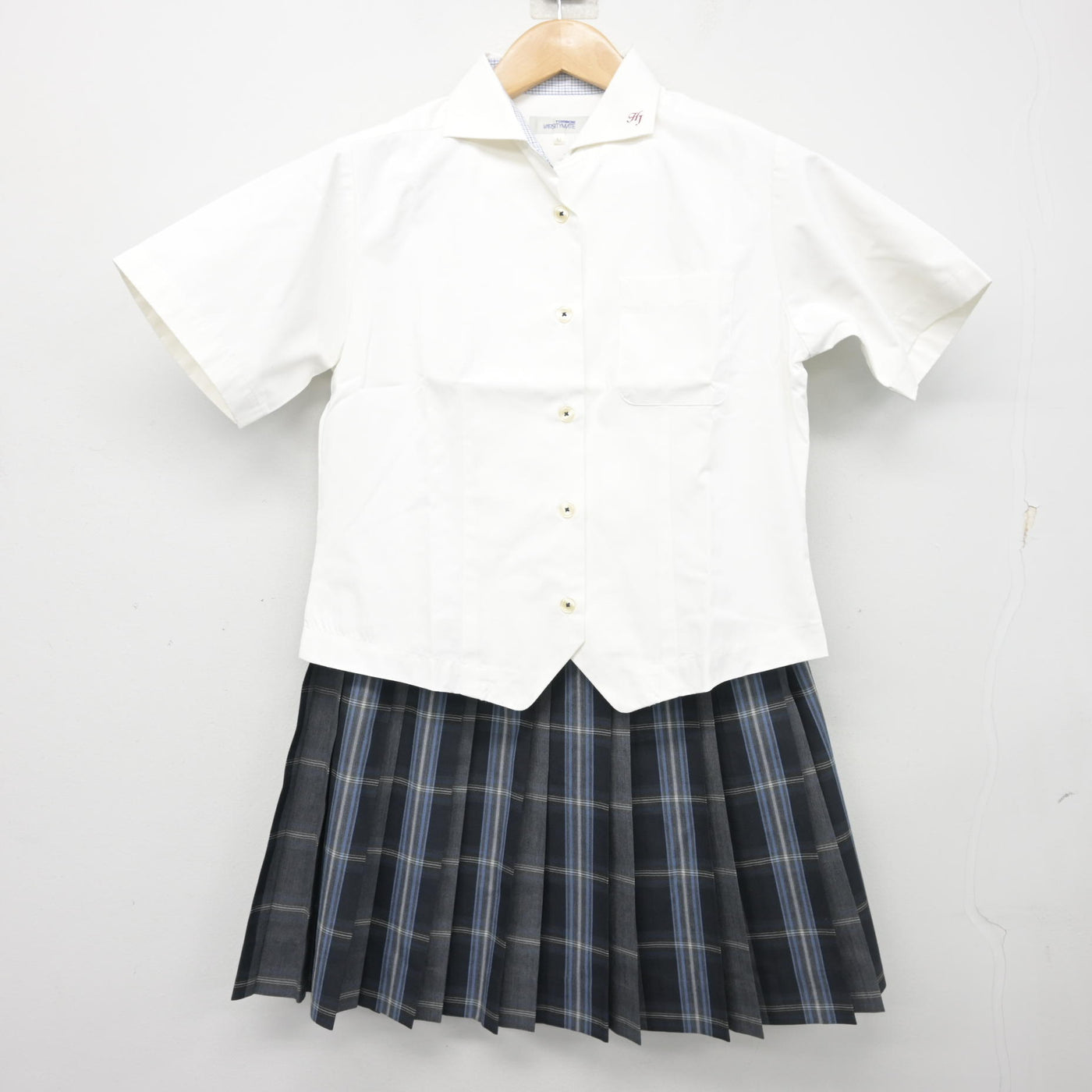 【中古】東京都 八王子実践高等学校/旧制服 女子制服 2点 (シャツ・スカート) sf103861