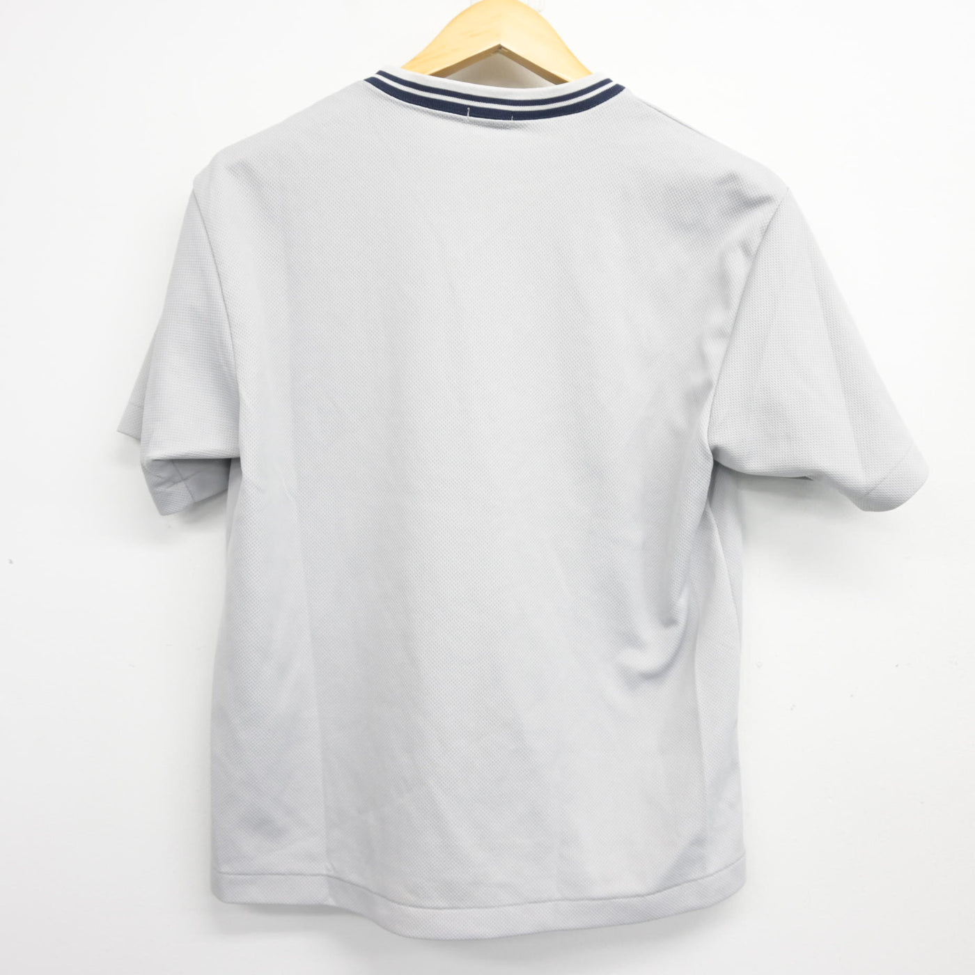 【中古】愛知県 津島北翔高等学校 女子制服 2点 (体操服 上) sf103876