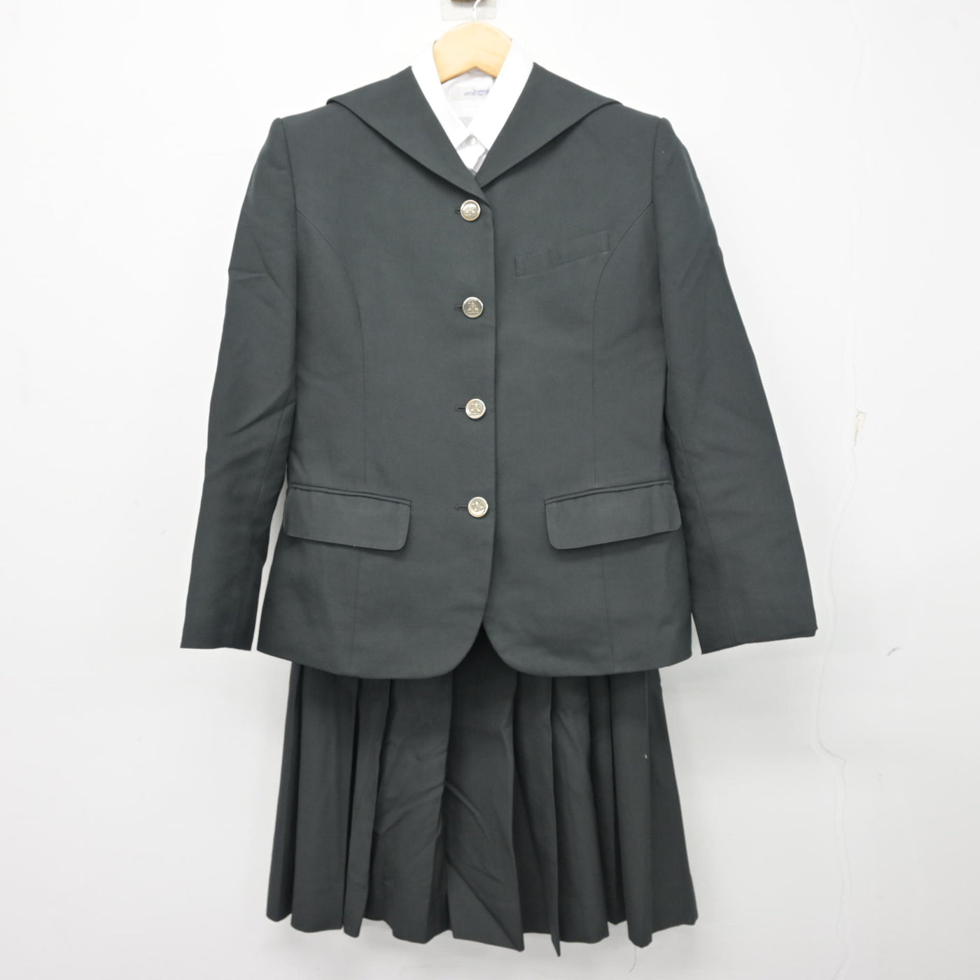 【中古】長崎県 佐世保北高等学校 女子制服 5点 (ブレザー・ベスト・シャツ・スカート) sf103888