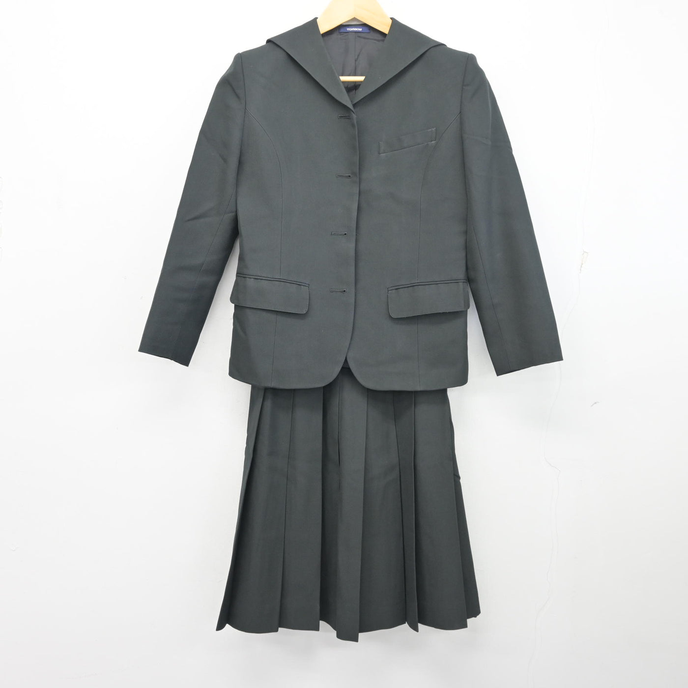 【中古】長崎県 佐世保北高等学校 女子制服 4点 (ブレザー・ベスト・スカート) sf103890